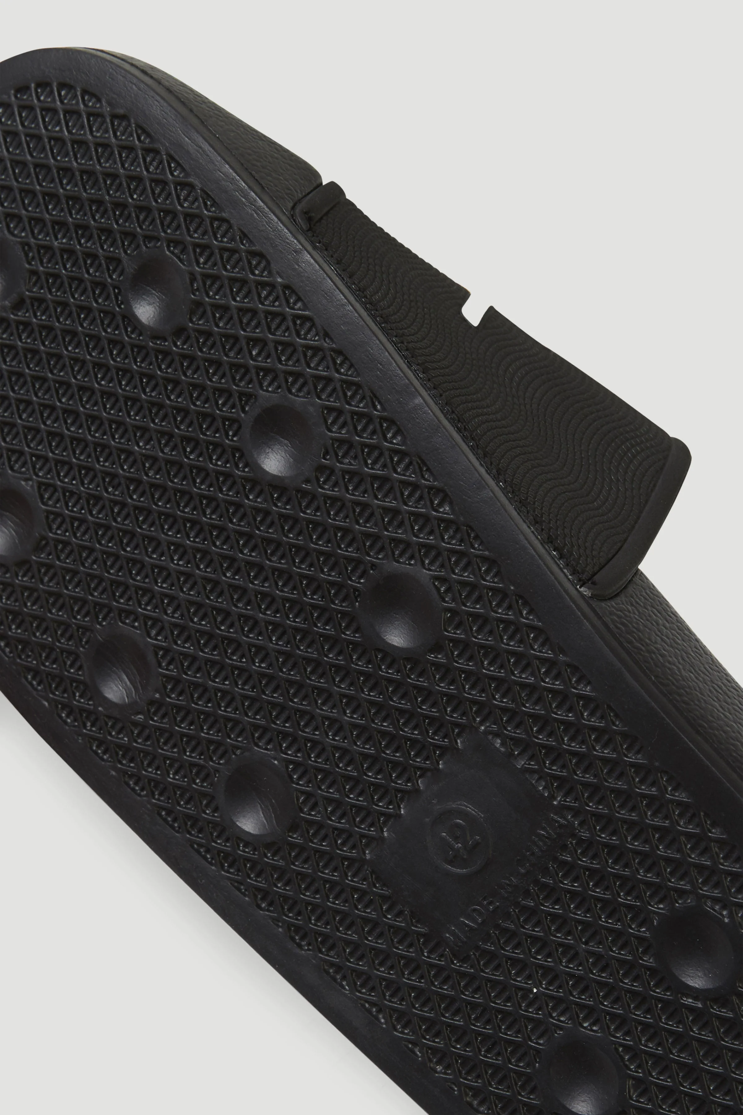 10160-logo-slides-black-out-4.webp Logo Slides | Black Out