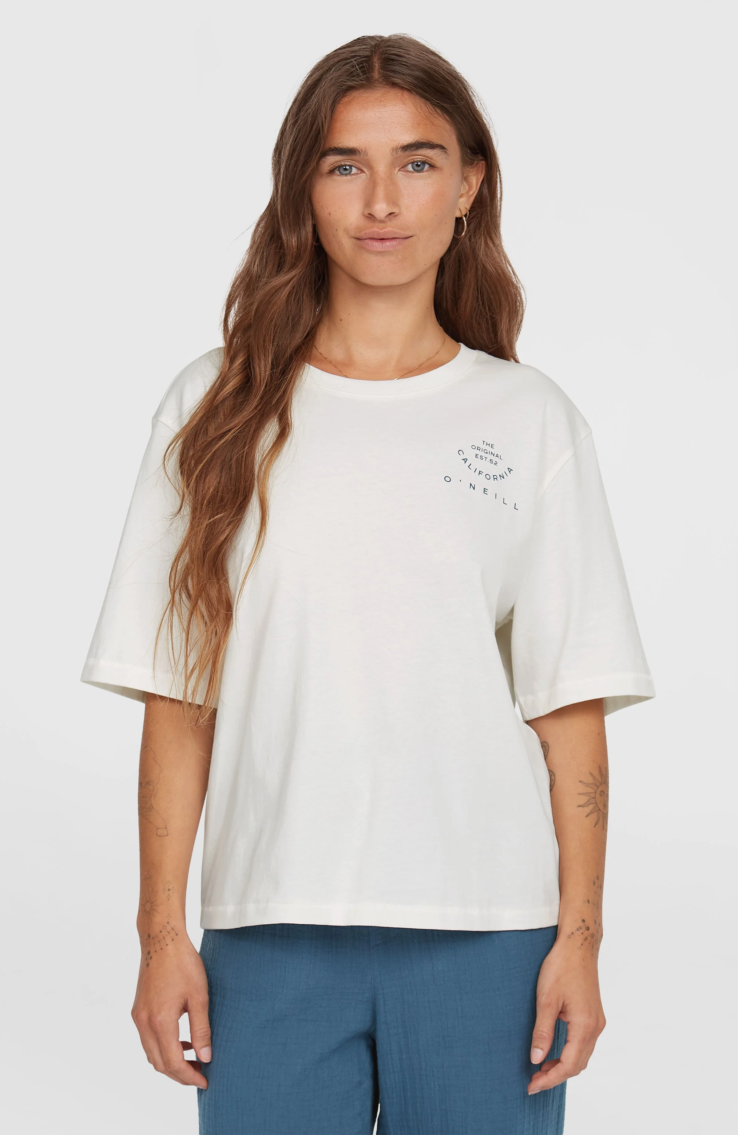 11645-summer-musthaves-back-print-t-shirt-snow-white-1.webp Summer Musthaves Back Print T-Shirt | Snow White