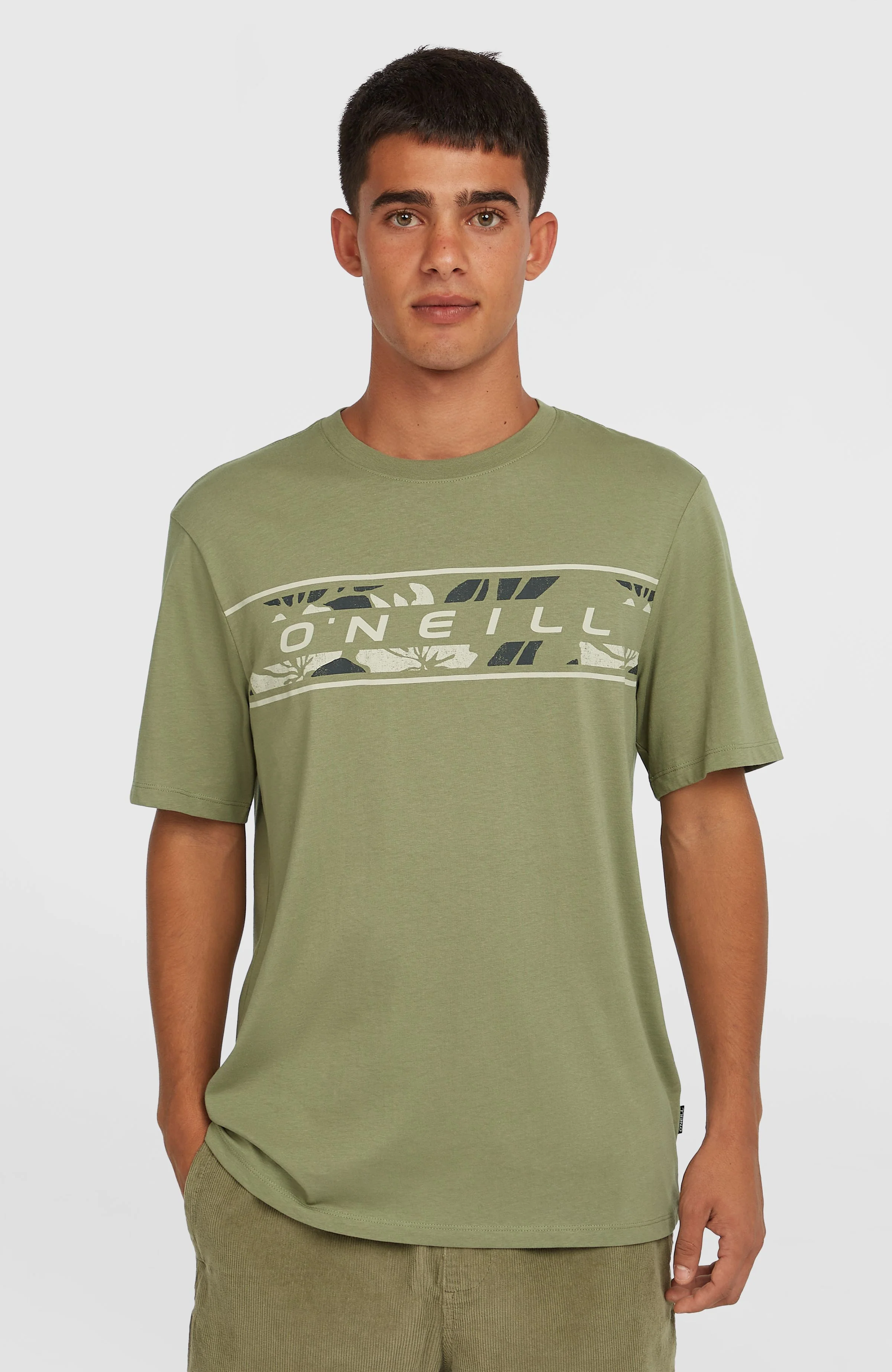 12586-front-graphic-t-shirt-avery-fern-1.webp Front Graphic T-Shirt | Avery Fern