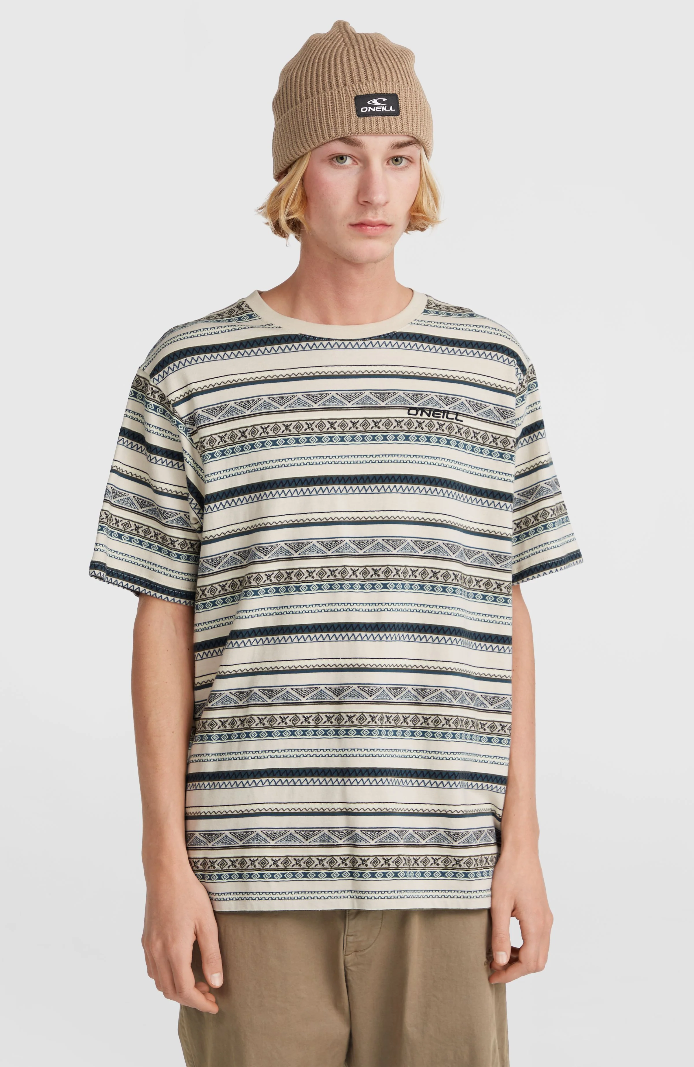 12864-ikat-jacquard-t-shirt-grey-ikat-stripe-1.webp Ikat Jacquard T-Shirt | Grey Ikat Stripe