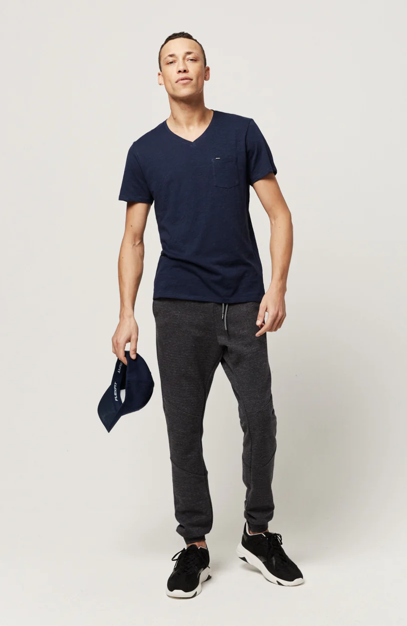 12974-jack-s-base-v-neck-t-shirt-ink-blue-a-1.webp Jack's Base V-Neck T-Shirt | Ink Blue -A