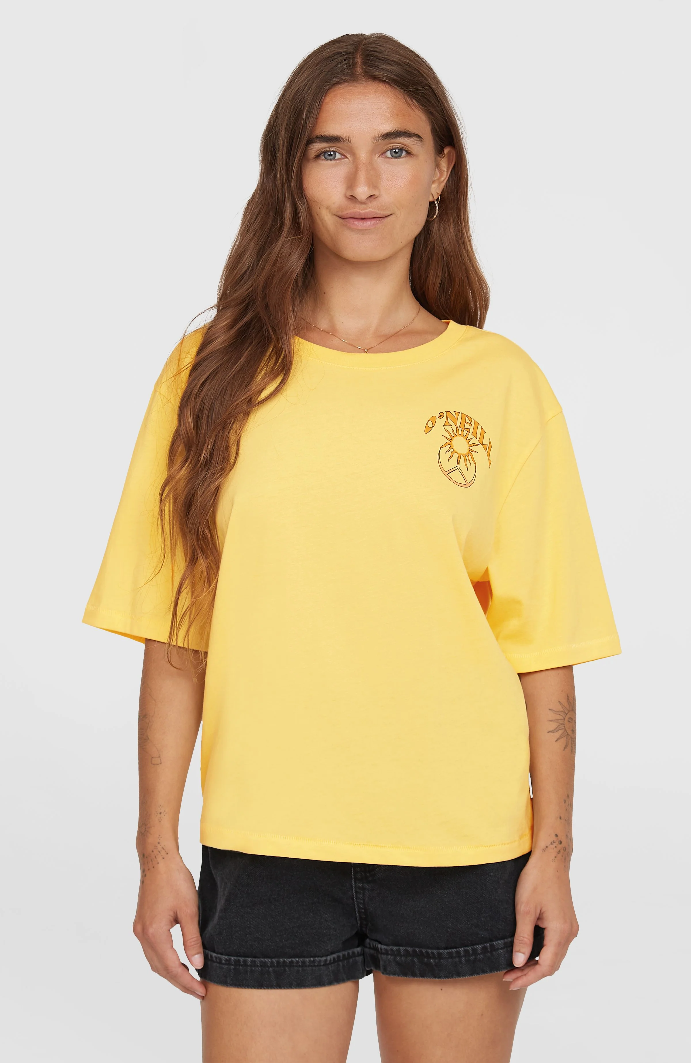 13077-summer-musthaves-back-print-t-shirt-tender-buttercup-1.webp Summer Musthaves Back Print T-Shirt | Tender Buttercup