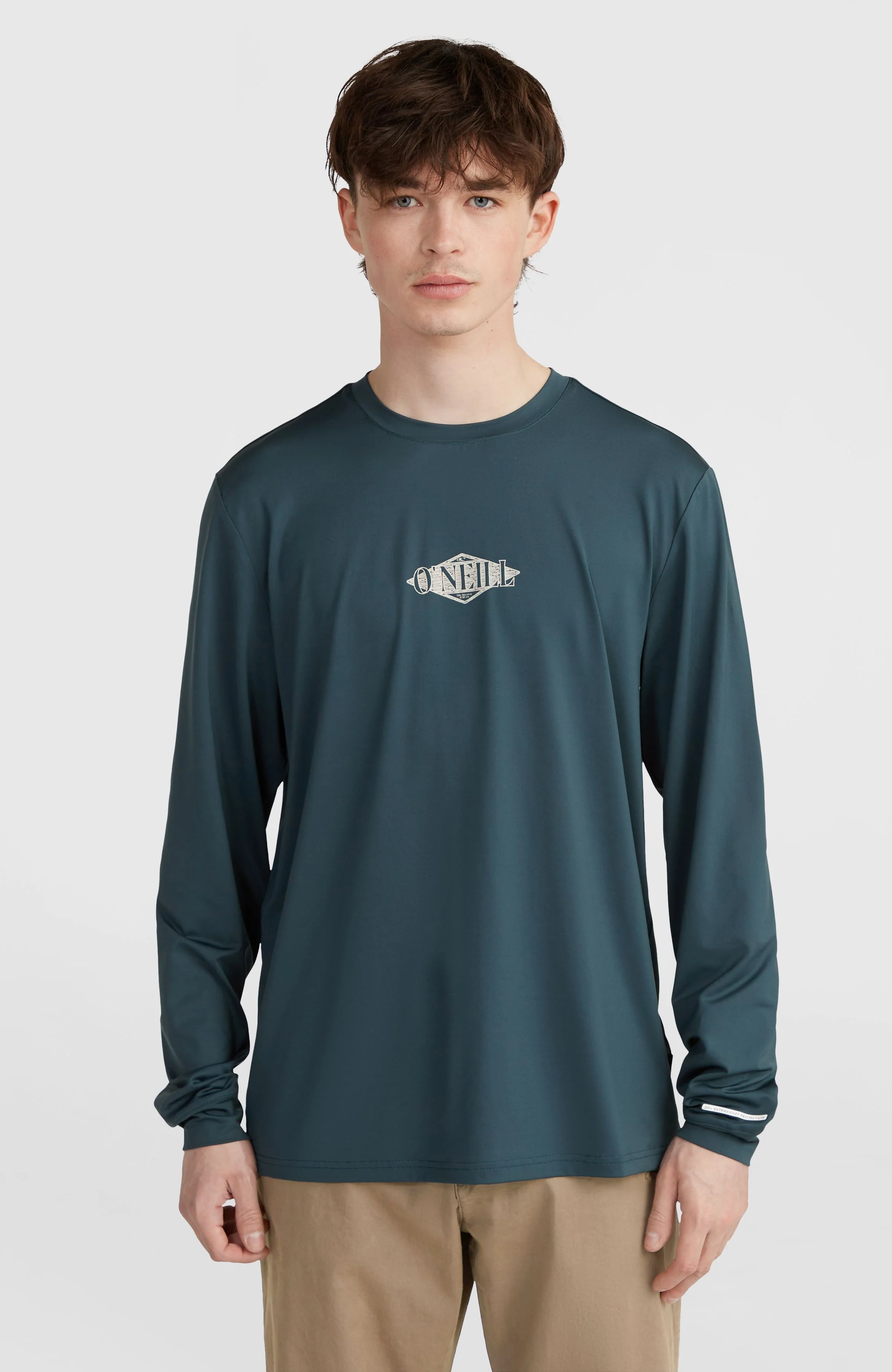 13930-hybrid-long-sleeve-polygiene-t-shirt-alma-steel-1.webp Hybrid Long-Sleeve Polygiene T-Shirt | Alma Steel