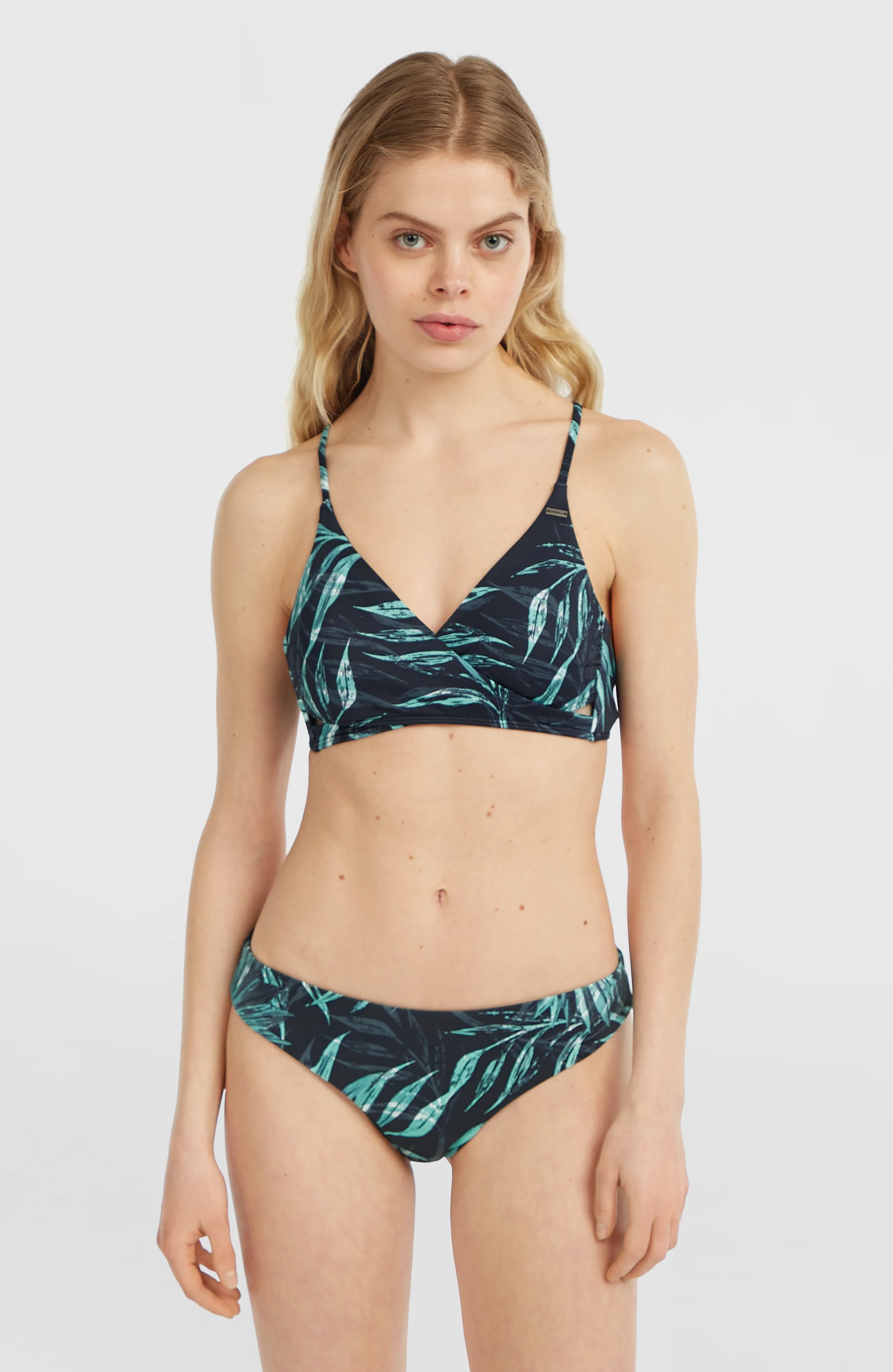 14049-baay-maoi-bikini-set-blue-faye-1.webp Baay Maoi Bikini Set | Blue Faye