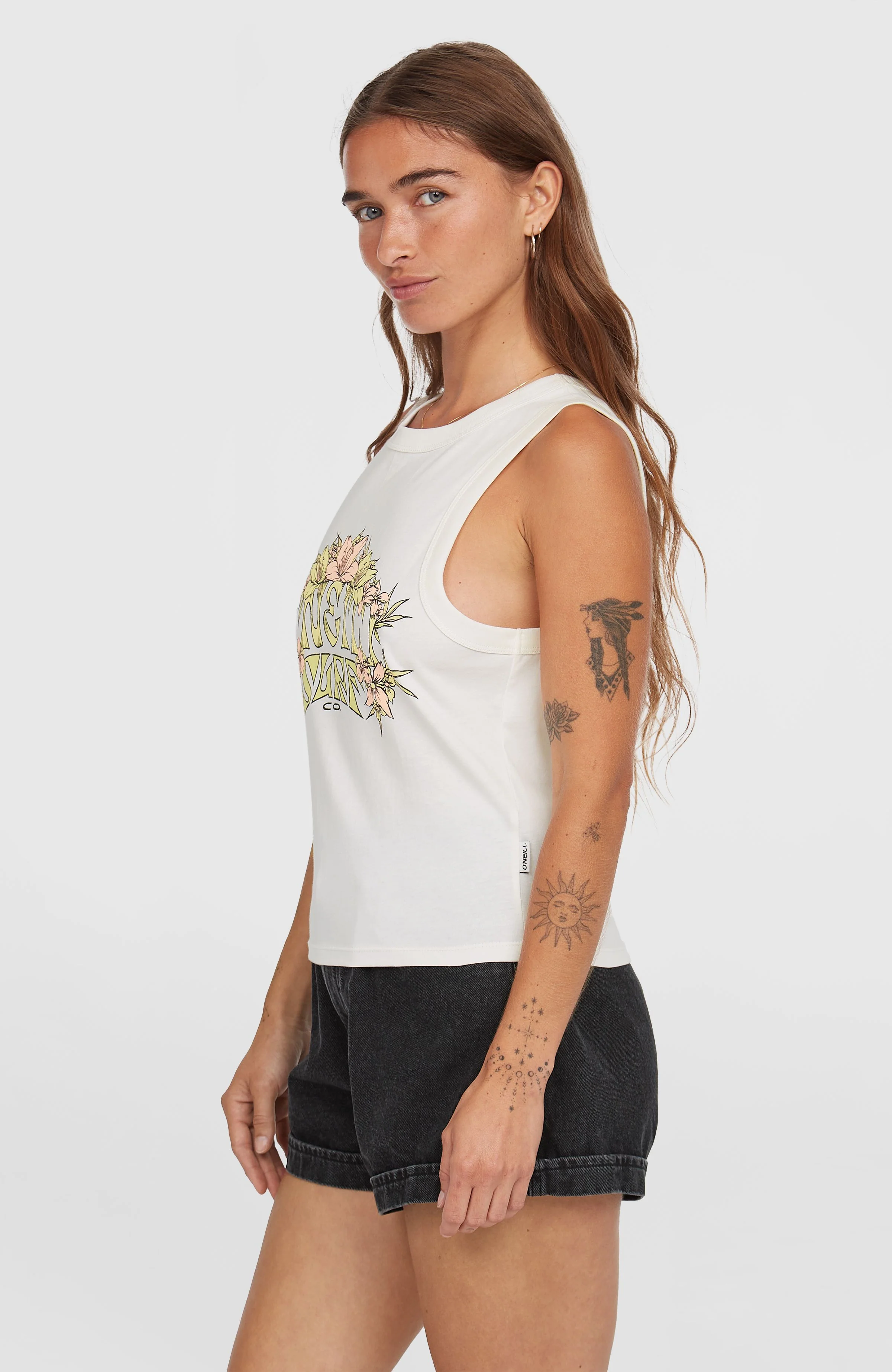 Summer Must Haves Graphic Tanktop | Snow White