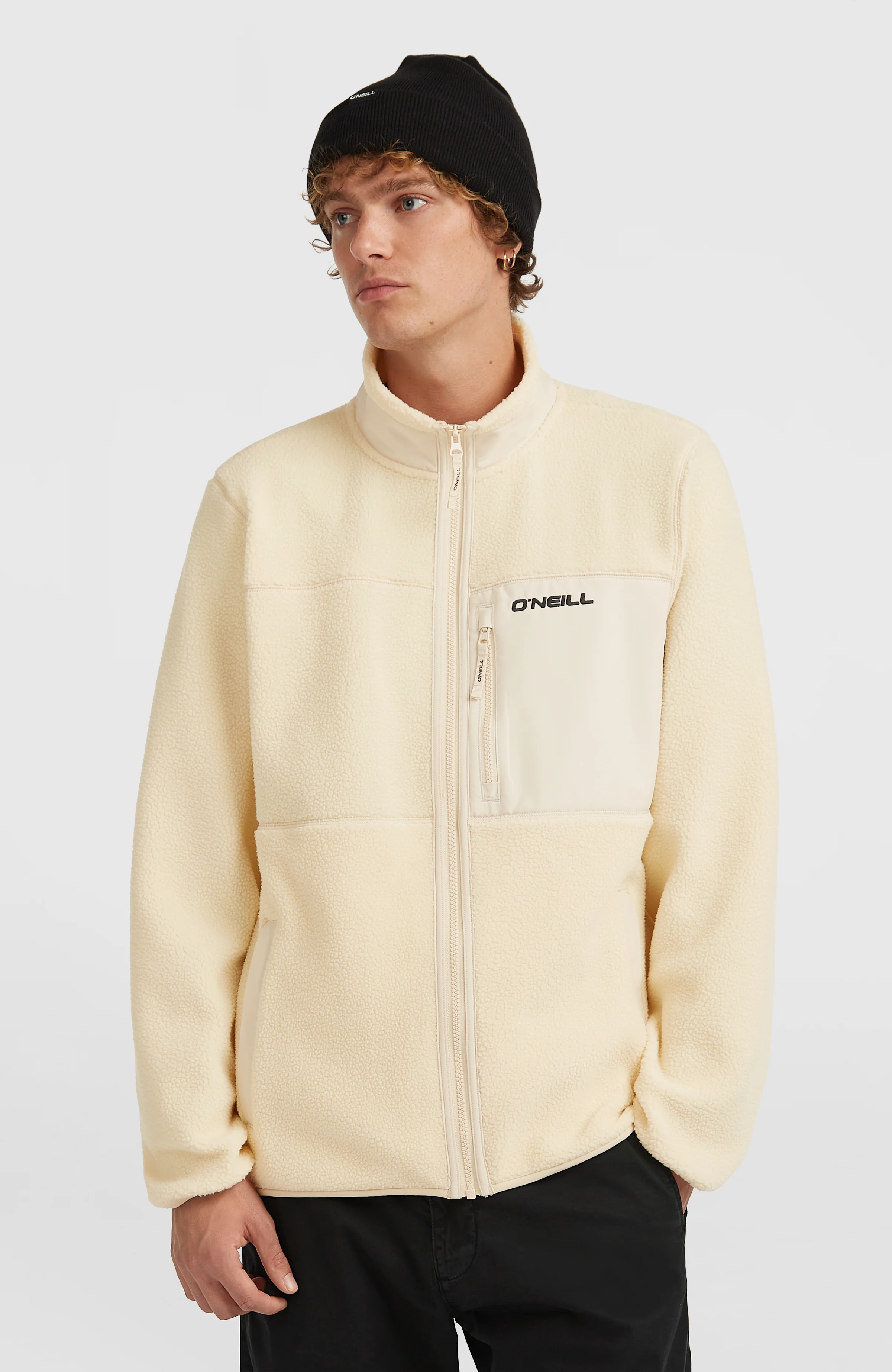 14755-must-have-high-pile-full-zip-fleece-macaron-1.webp Must-Have High-Pile Full-Zip Fleece | Macaron