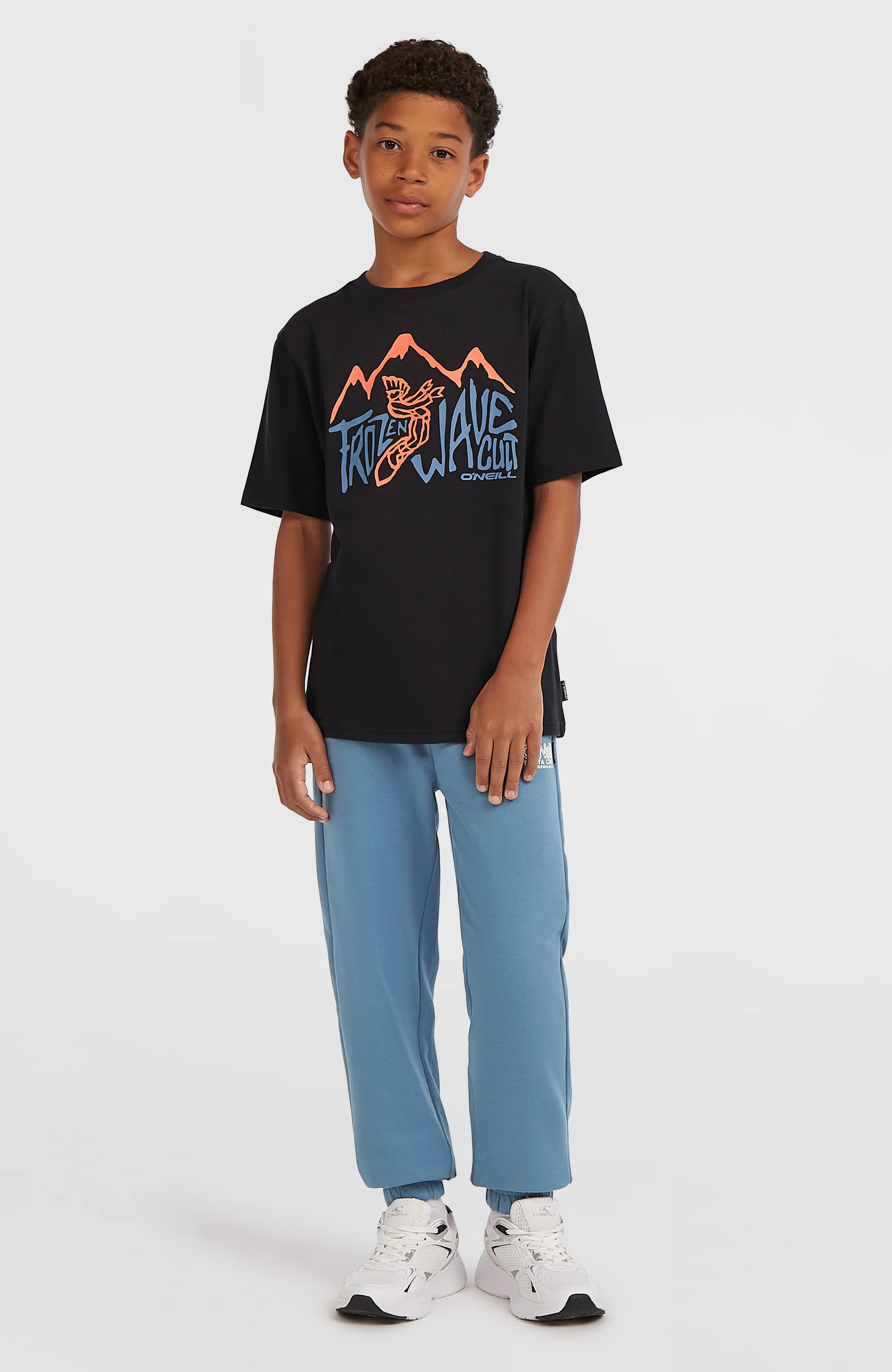Must-Have T-Shirt | Black Out