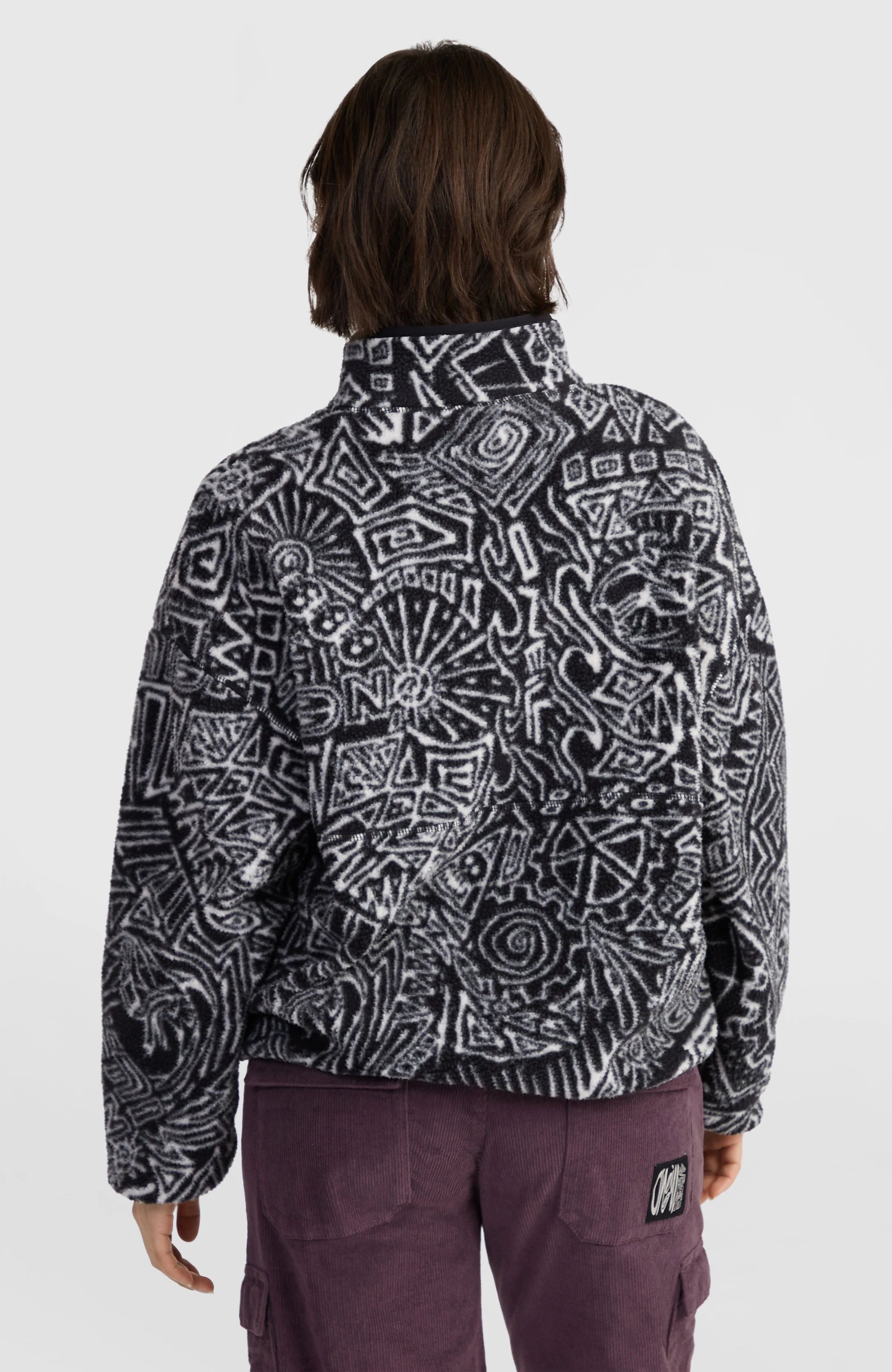 Surf Heroes High-Pile Fleece | White/Black Sketcheritage