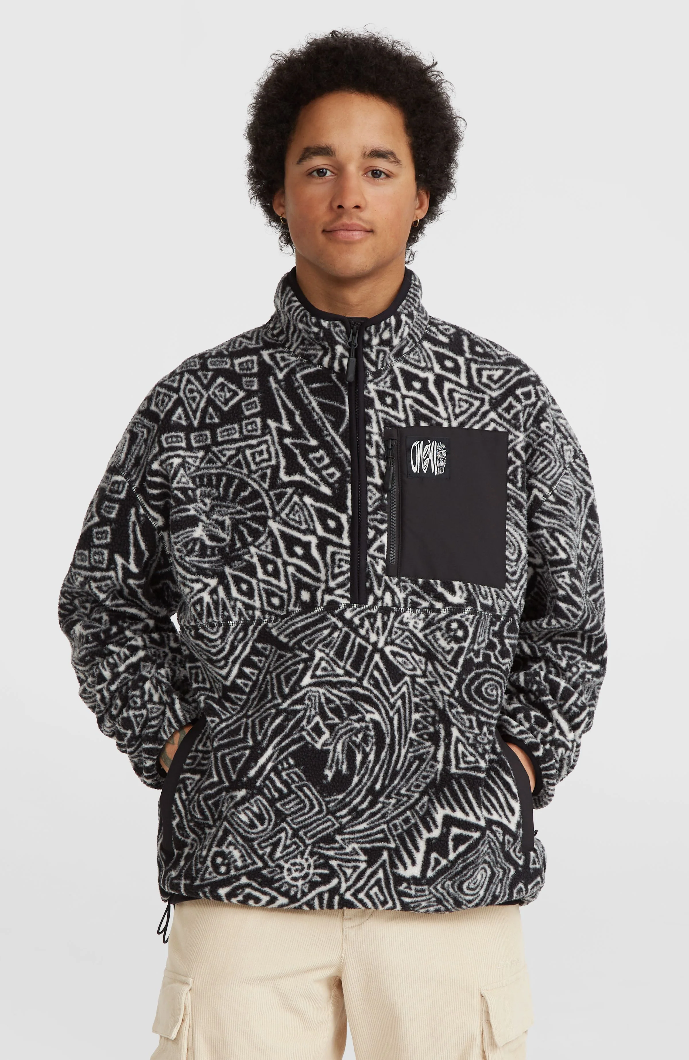 16418-surf-heroes-high-pile-half-zip-fleece-white-black-sketcheritage-1.webp Surf Heroes High-Pile Half-Zip Fleece | White/Black Sketcheritage