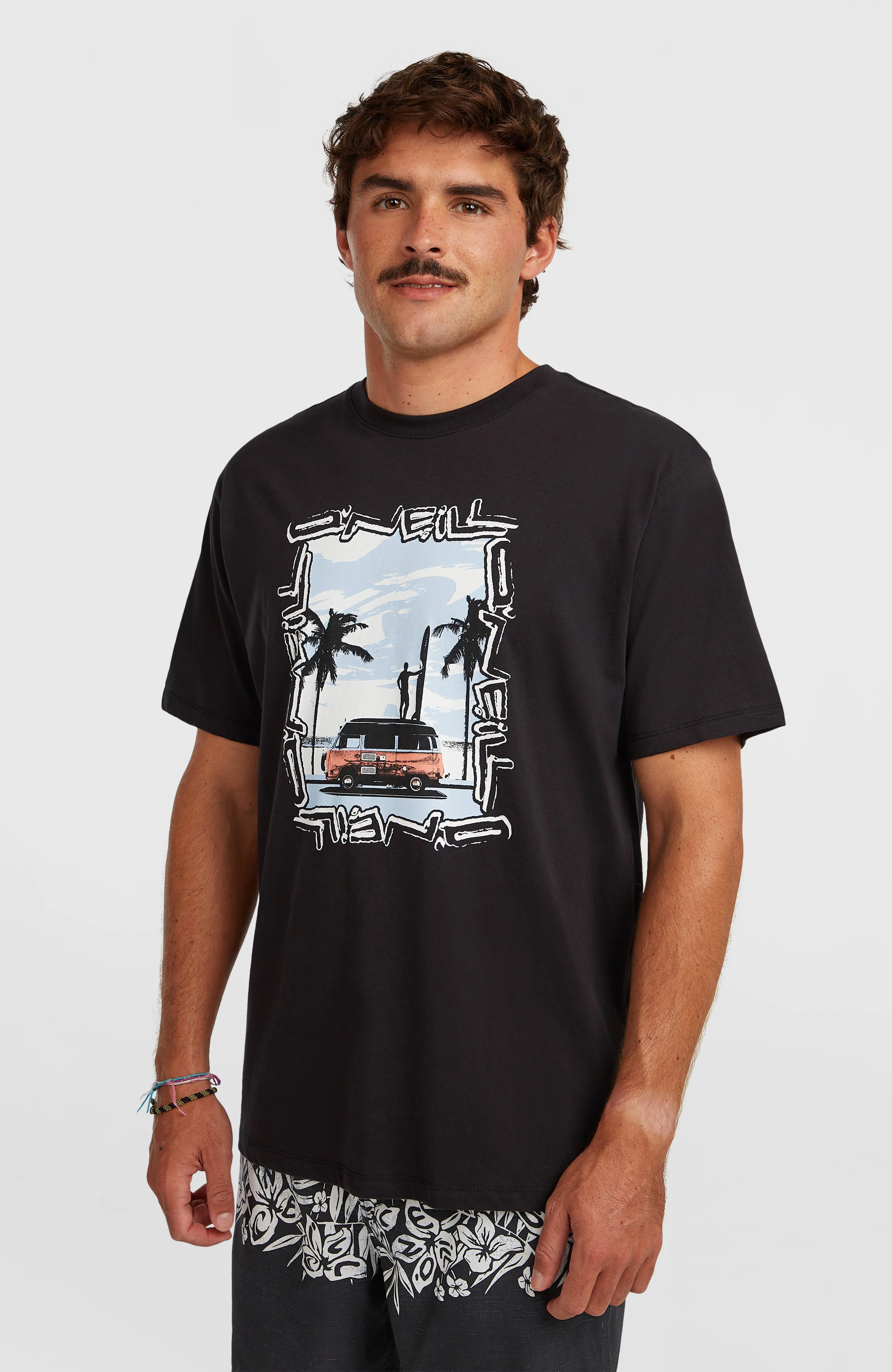 1652-photo-front-print-t-shirt-black-out-1.webp Photo Front Print T-Shirt | Black Out