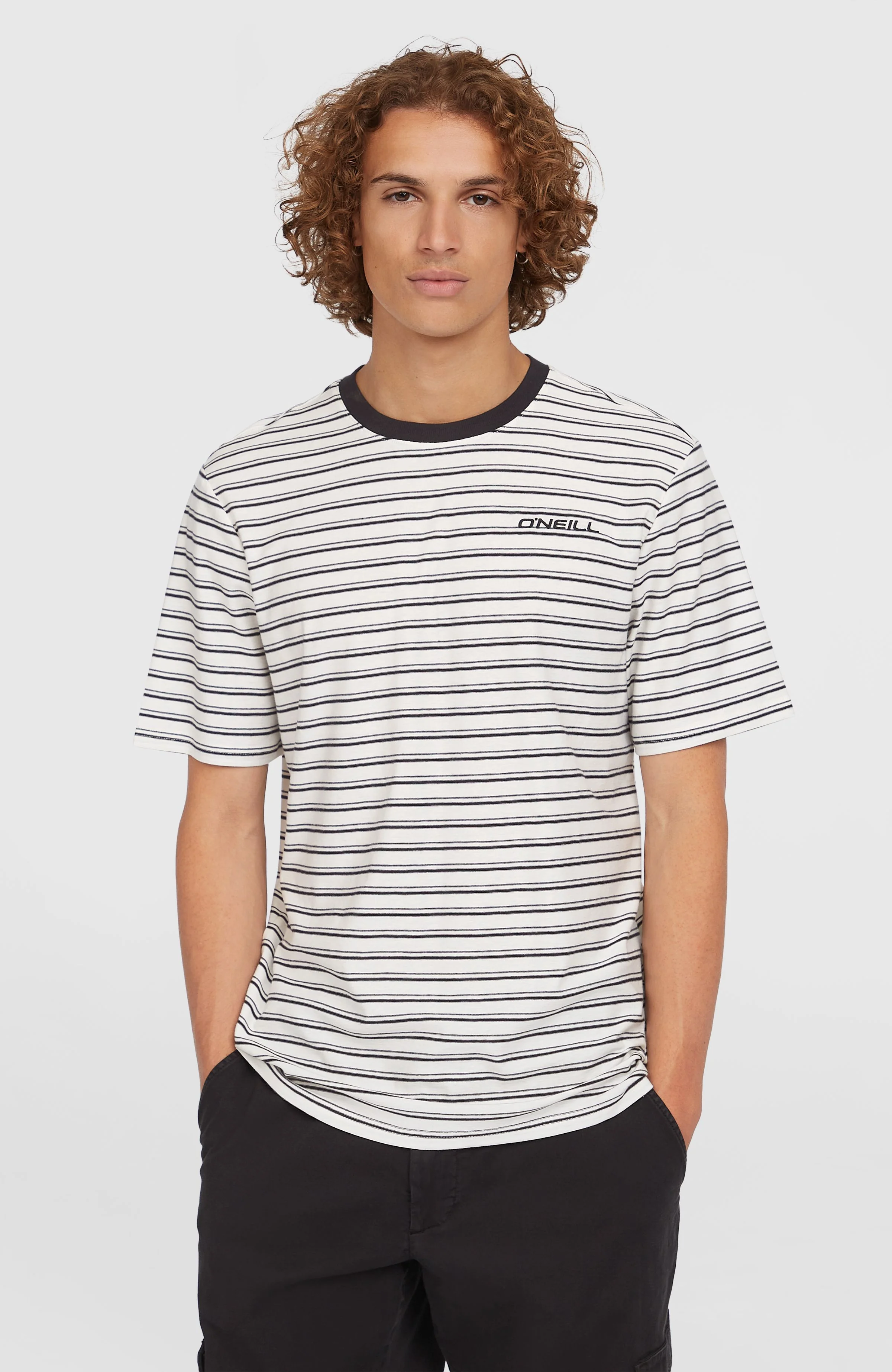17825-yarn-stripe-t-shirt-white-cali-stripe-1.webp Yarn Stripe T-Shirt | White Cali Stripe