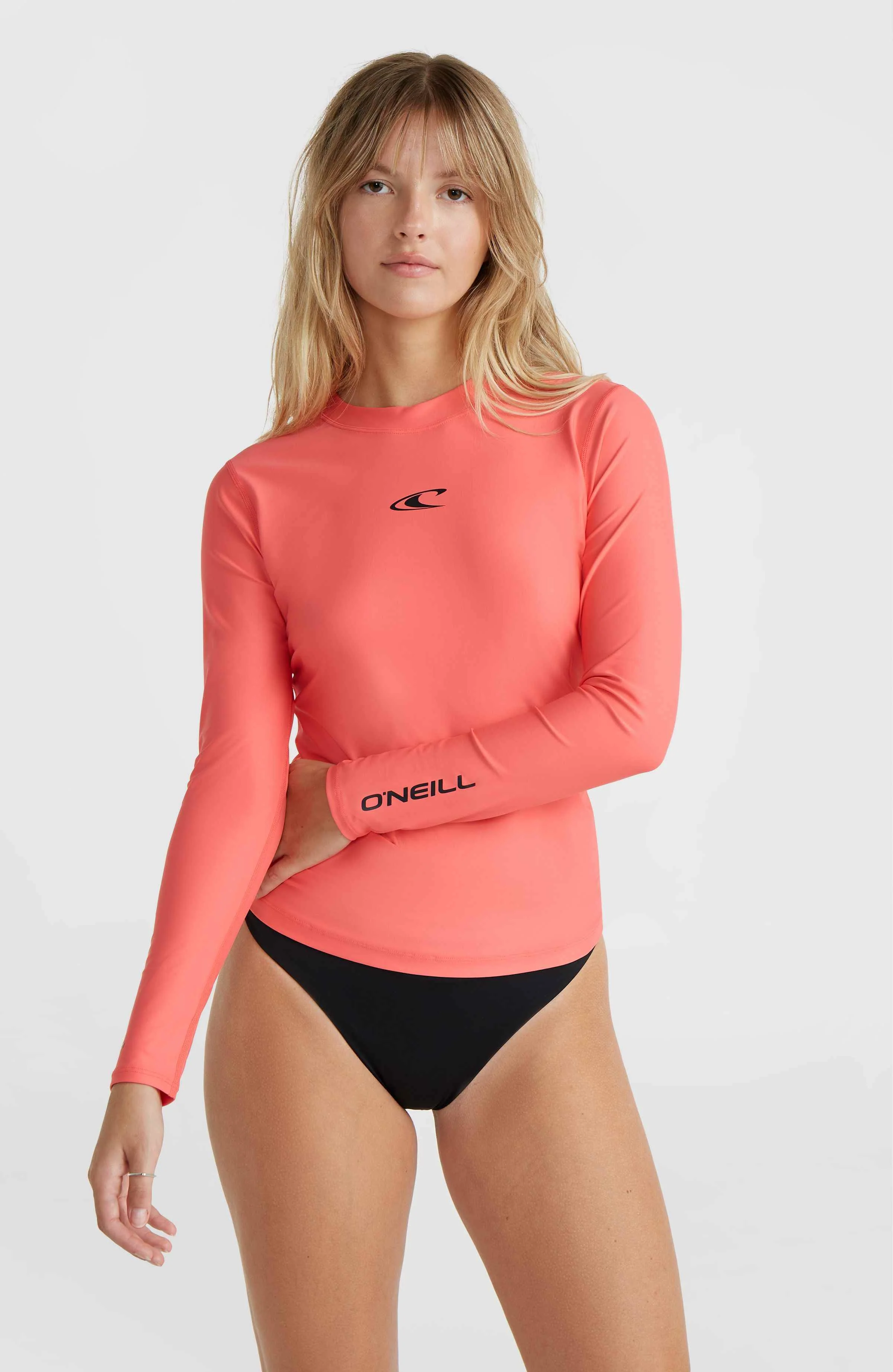 18135-essentials-bidart-long-sleeve-skin-rose-parade-1.webp Essentials Bidart Long Sleeve Skin | Rose Parade