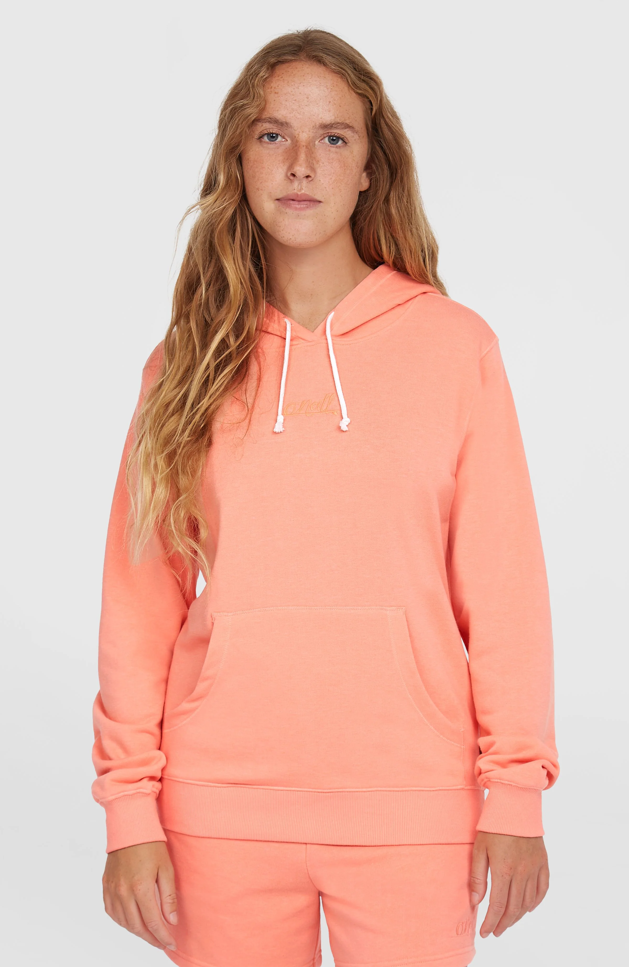 18724-essentials-o-neill-script-hoodie-coral-pink-1.webp Essentials O'Neill Script Hoodie | Coral Pink