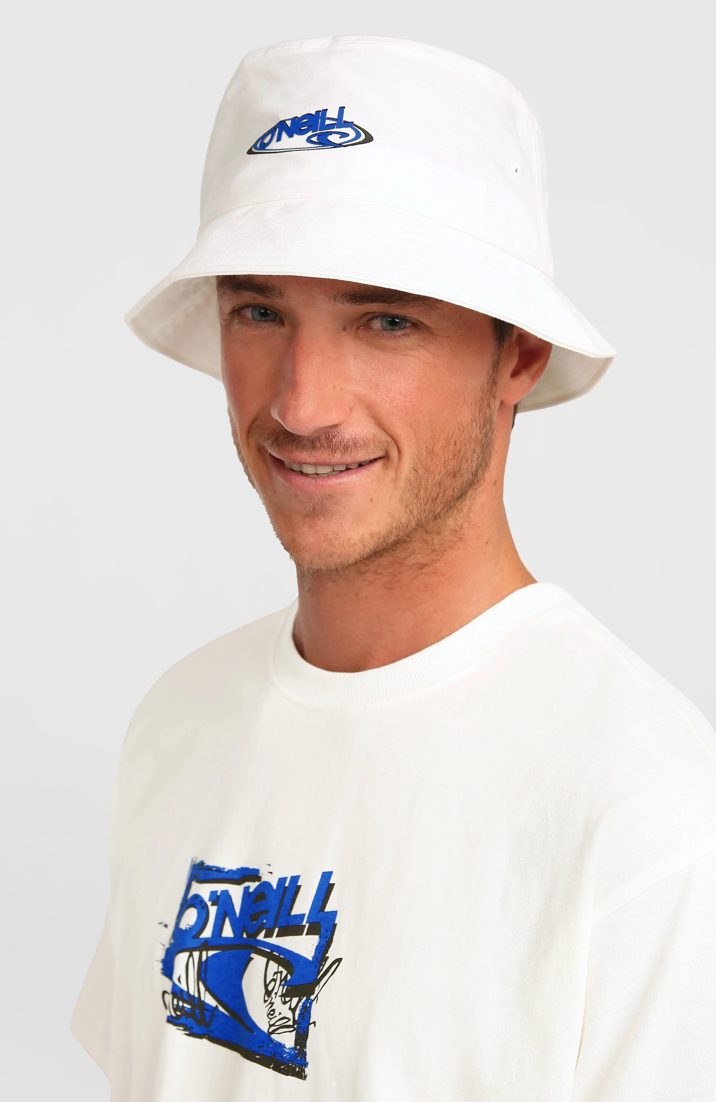 19-o-neill-bucket-hat-snow-white-2.webp O'Neill Bucket Hat | Snow White