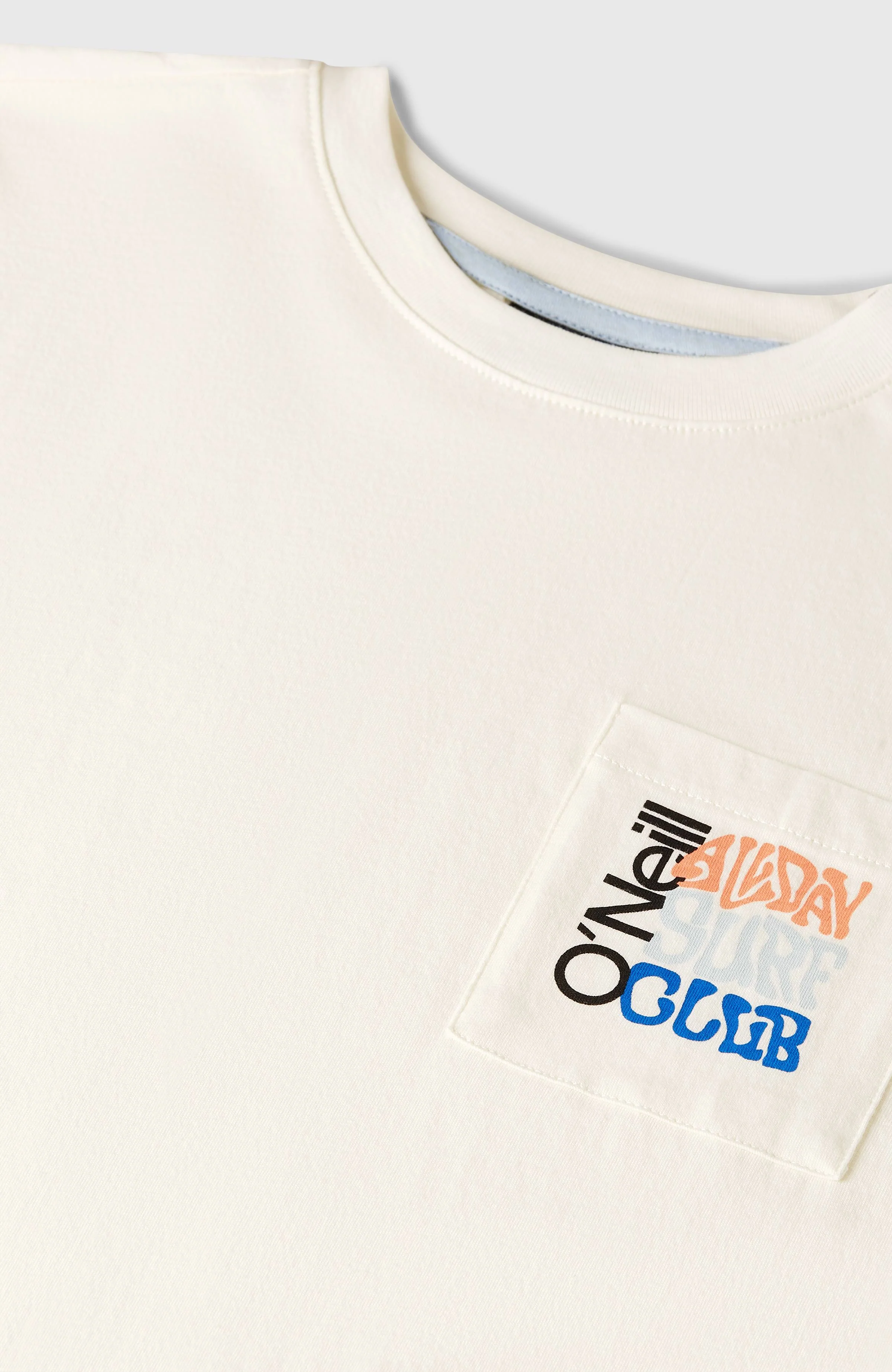 2399-chest-pocket-t-shirt-snow-white-7.webp Chest Pocket T-Shirt | Snow White