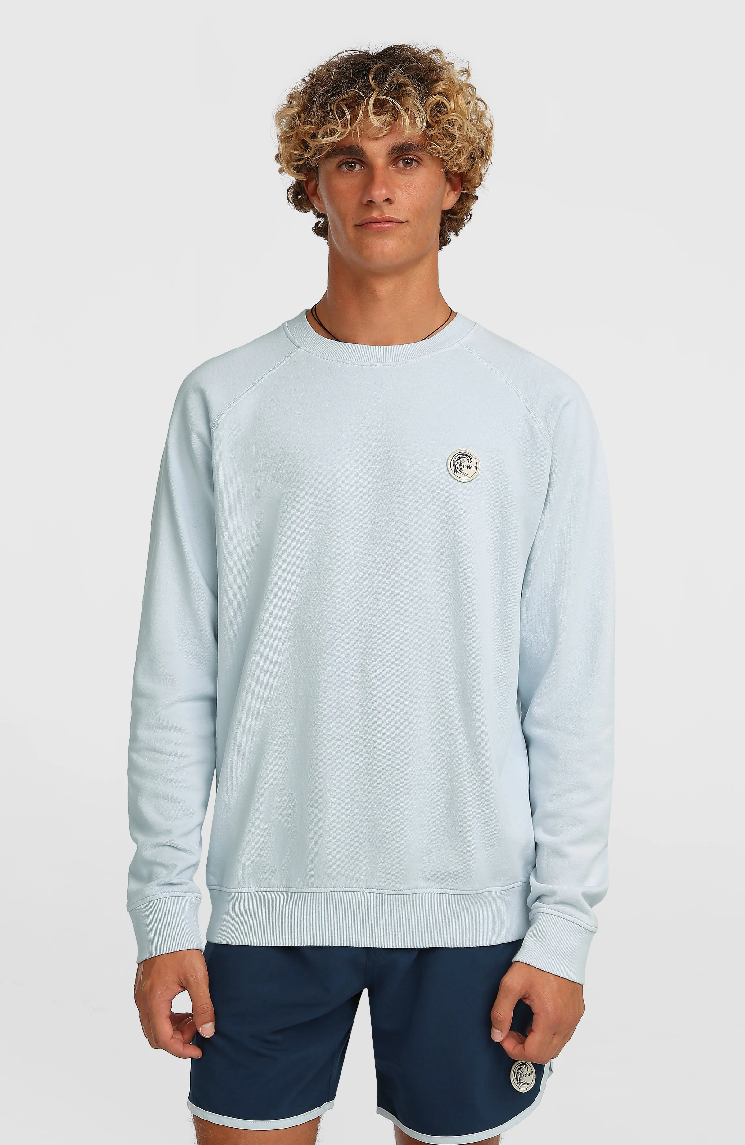 3578-o-riginals-badge-crew-sweatshirt-spindle-1.webp O'Riginals Badge Crew Sweatshirt | Spindle