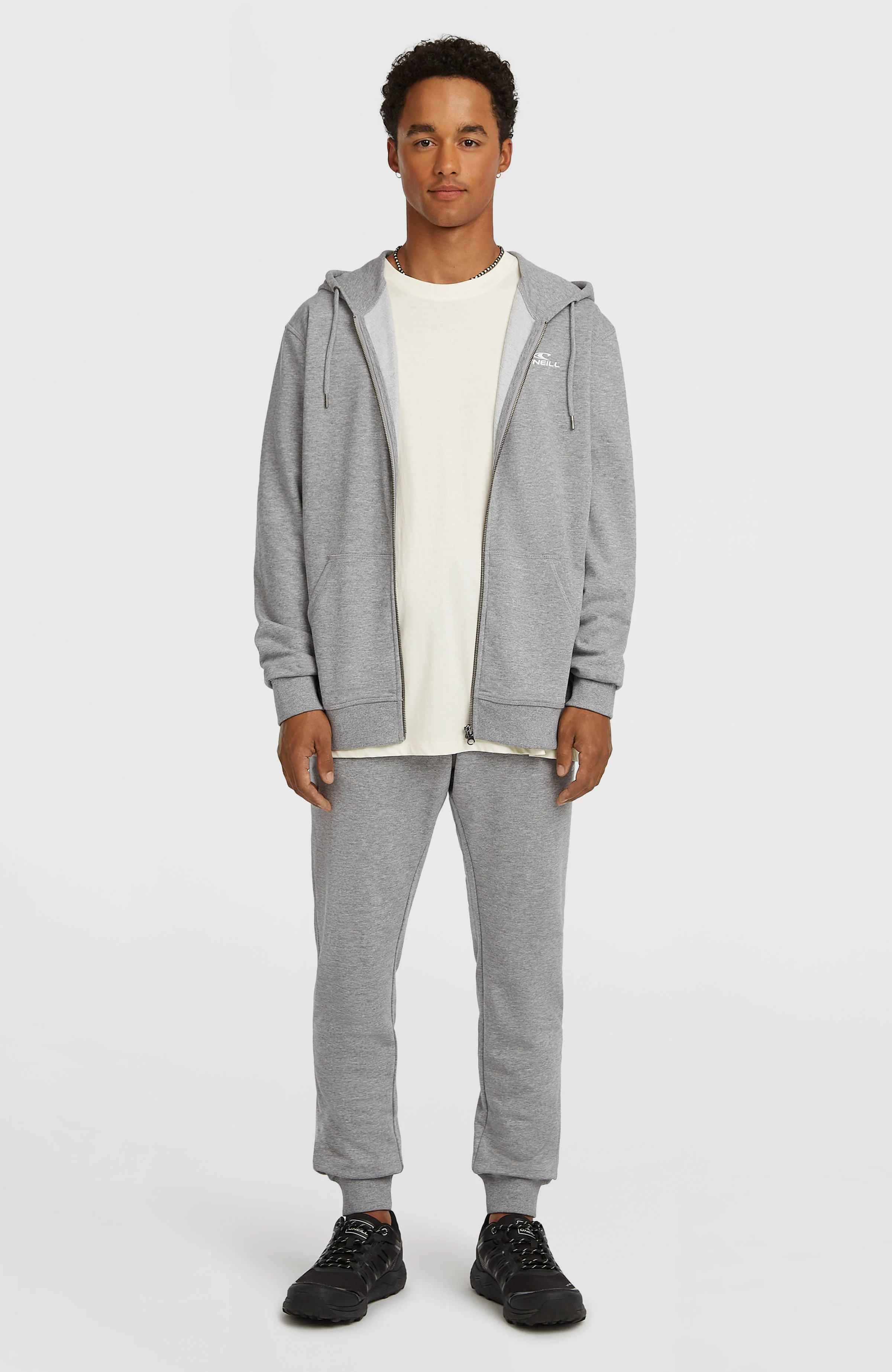 3810-small-logo-sweatpants-silver-melee-1.webp Small Logo Sweatpants | Silver Melee