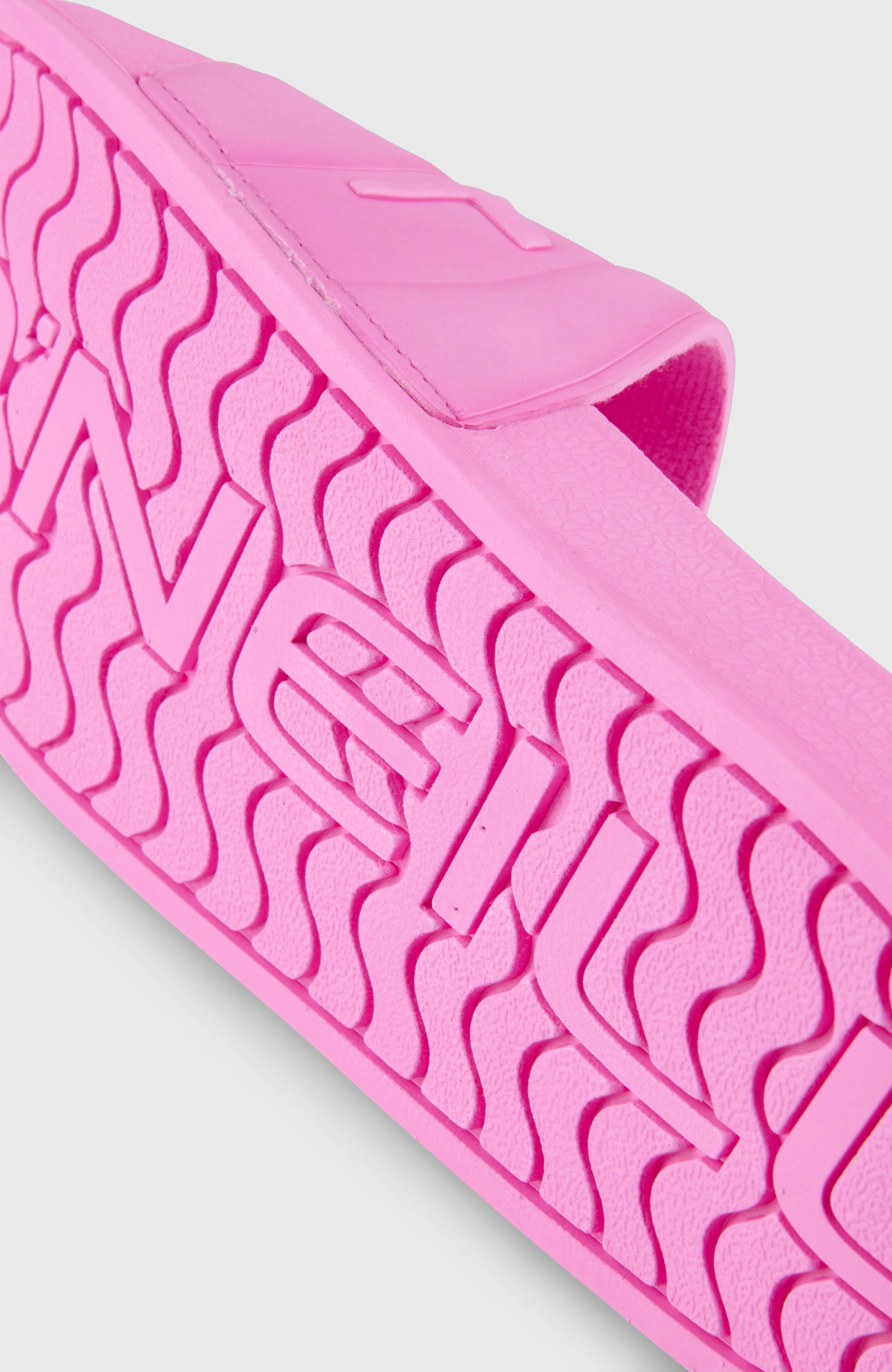 3843-o-neill-embossed-slides-electric-fuschia-4.webp O'Neill Embossed Slides | Electric Fuschia