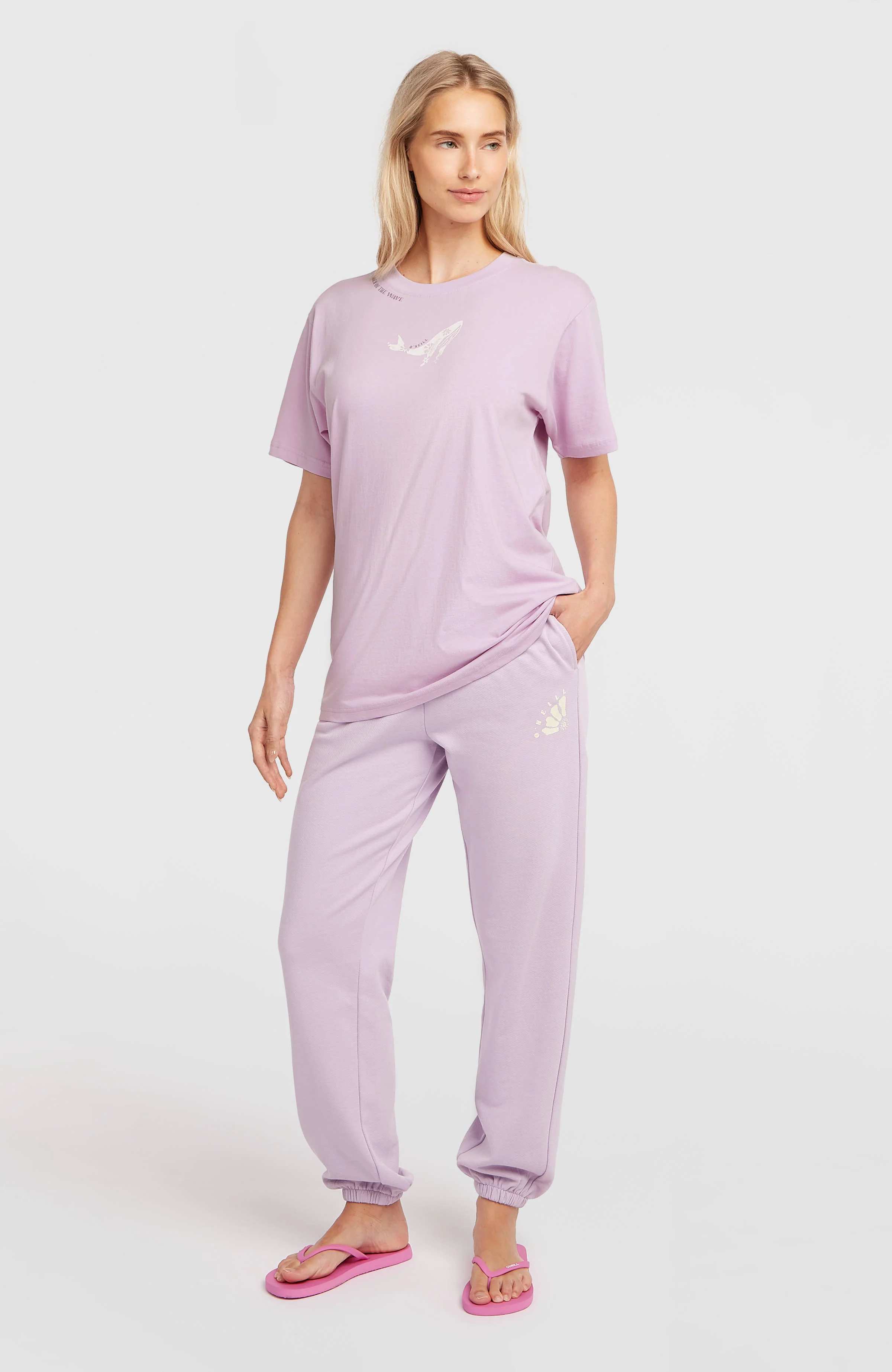 4780-women-of-the-wave-sweatpants-pale-lavender-1.webp Women of the Wave Sweatpants | Pale Lavender