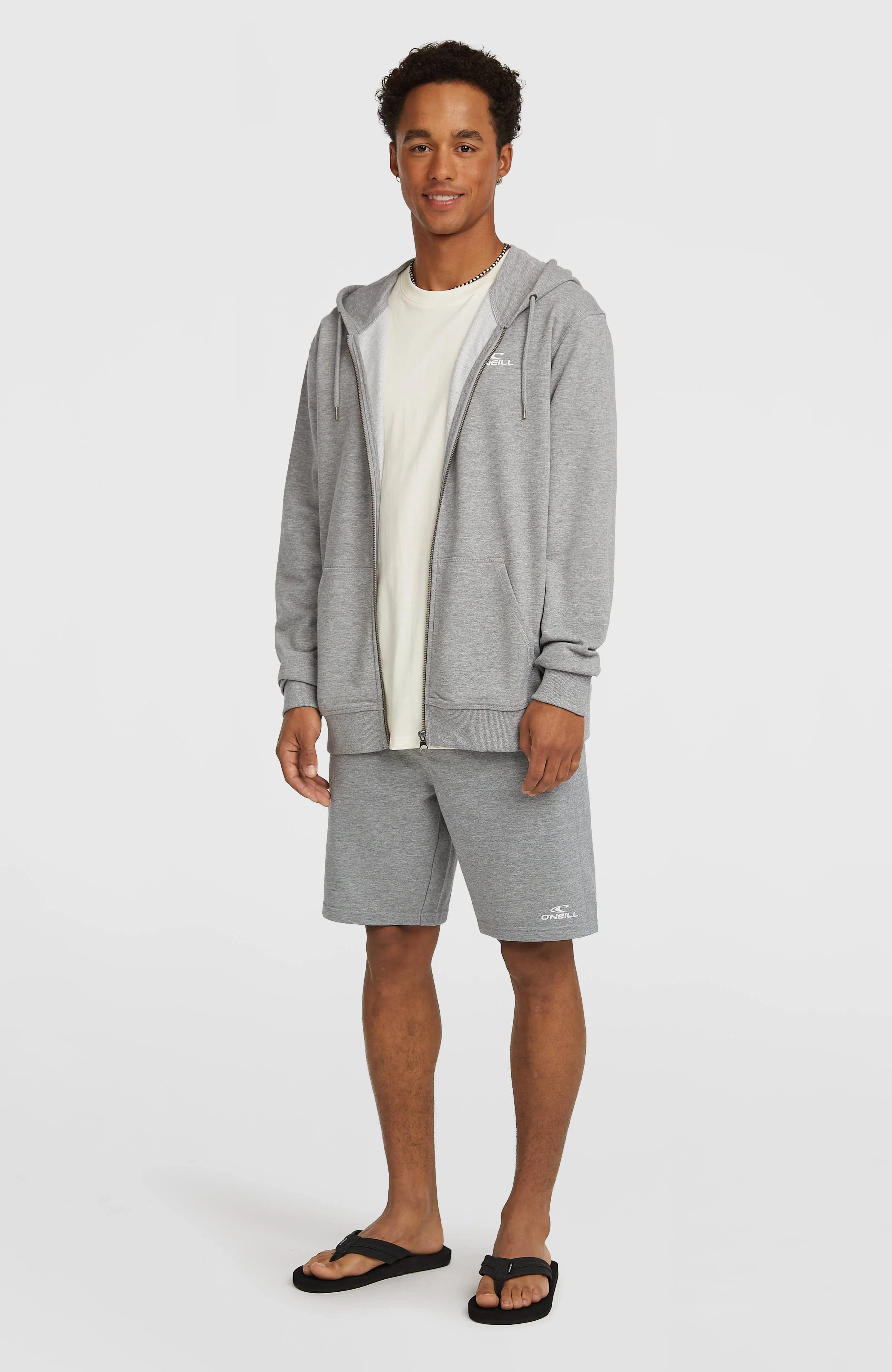 5060-o-neill-small-logo-sweatshorts-silver-melee-1.webp O'Neill Small Logo Sweatshorts | Silver Melee
