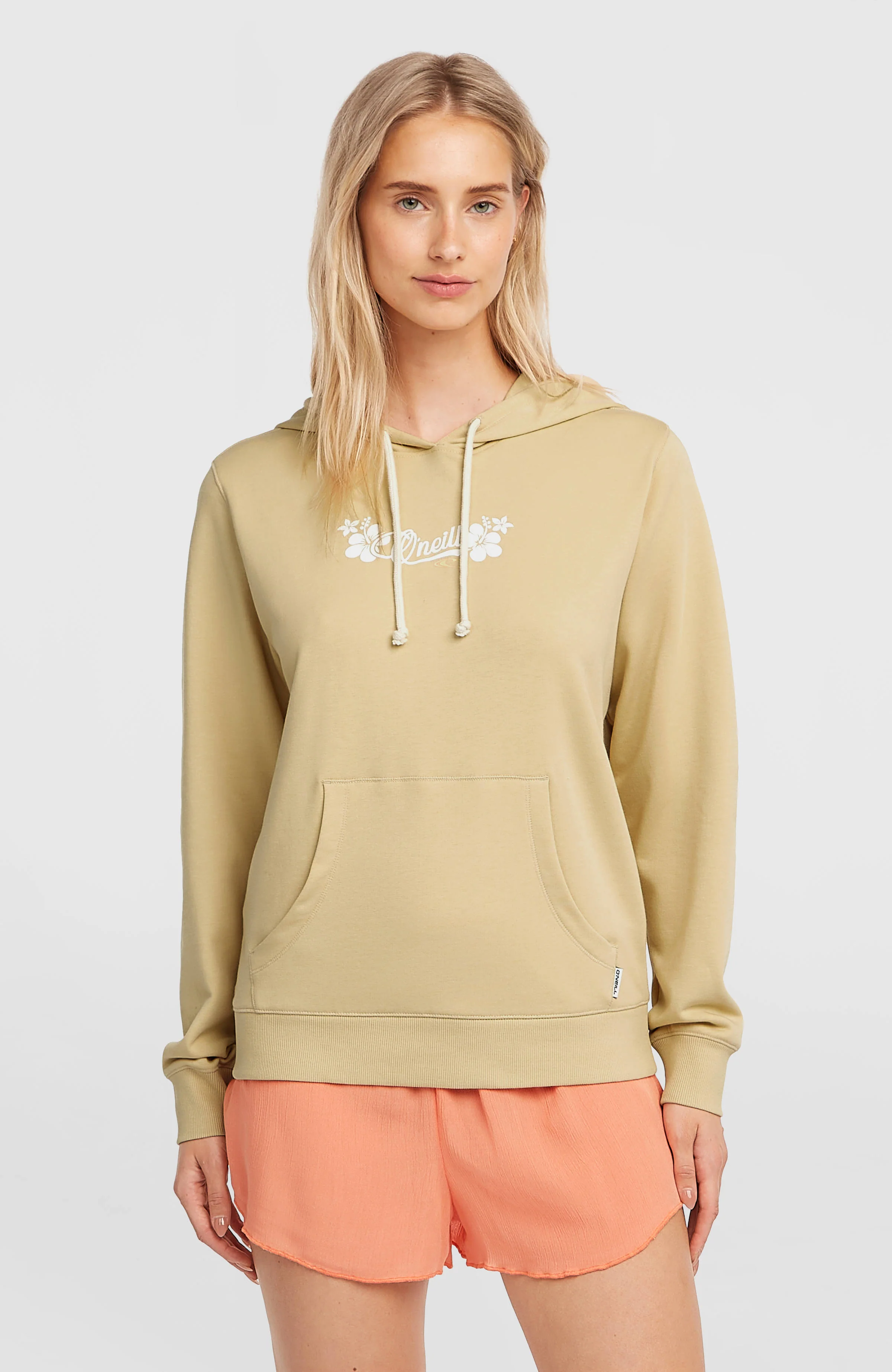 5601-essentials-script-hoodie-cocoa-sand-1.webp Essentials Script Hoodie | Cocoa Sand