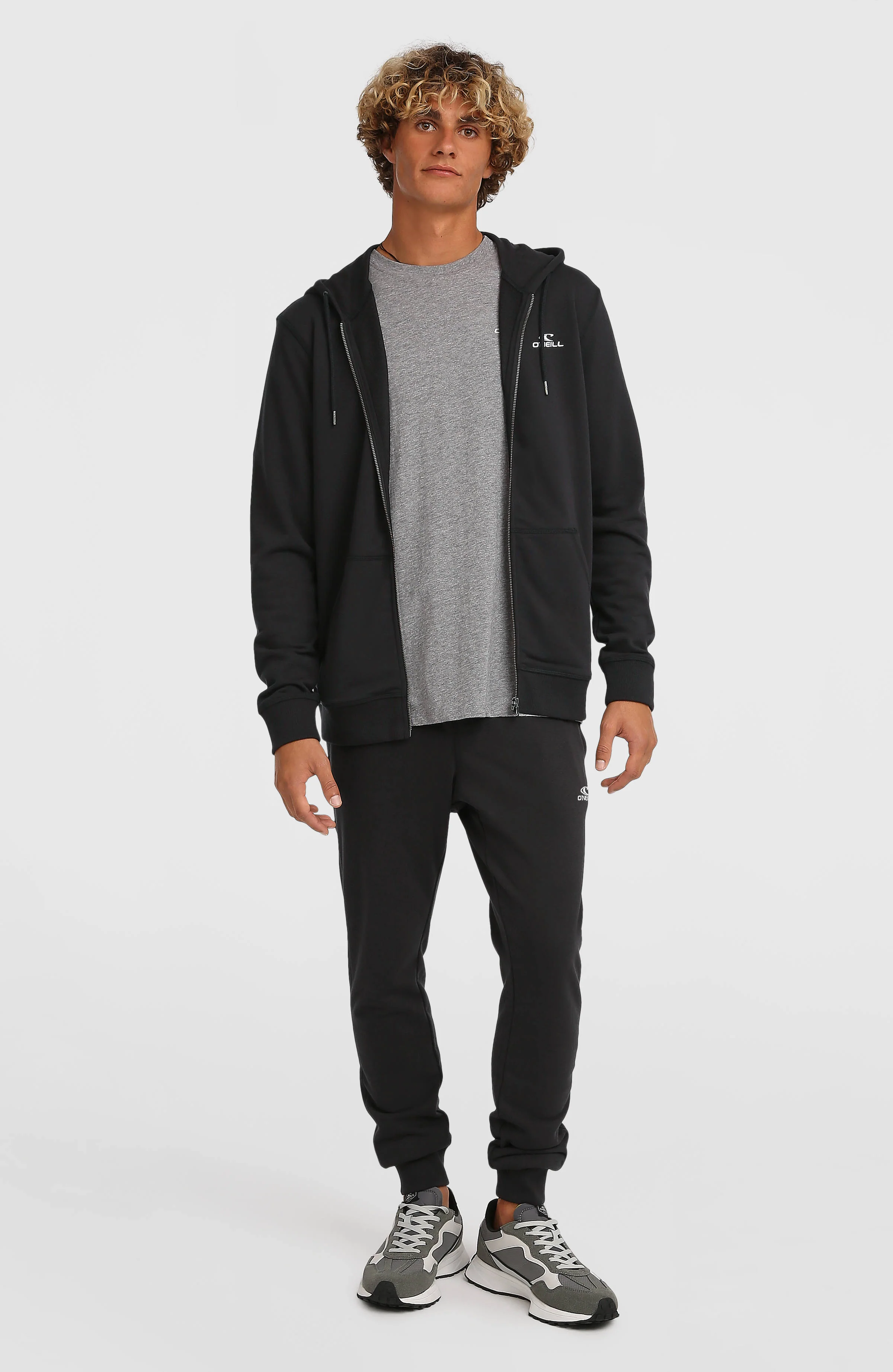 6179-small-logo-sweatpants-black-out-1.webp Small Logo Sweatpants | Black Out