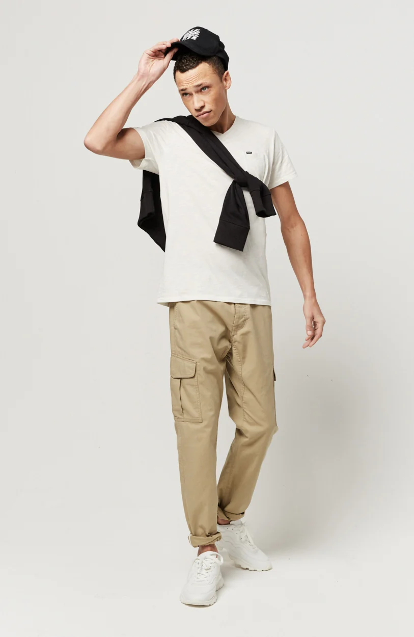 7537-jack-s-base-v-neck-t-shirt-powder-white-1.webp Jack's Base V-Neck T-Shirt | Powder White