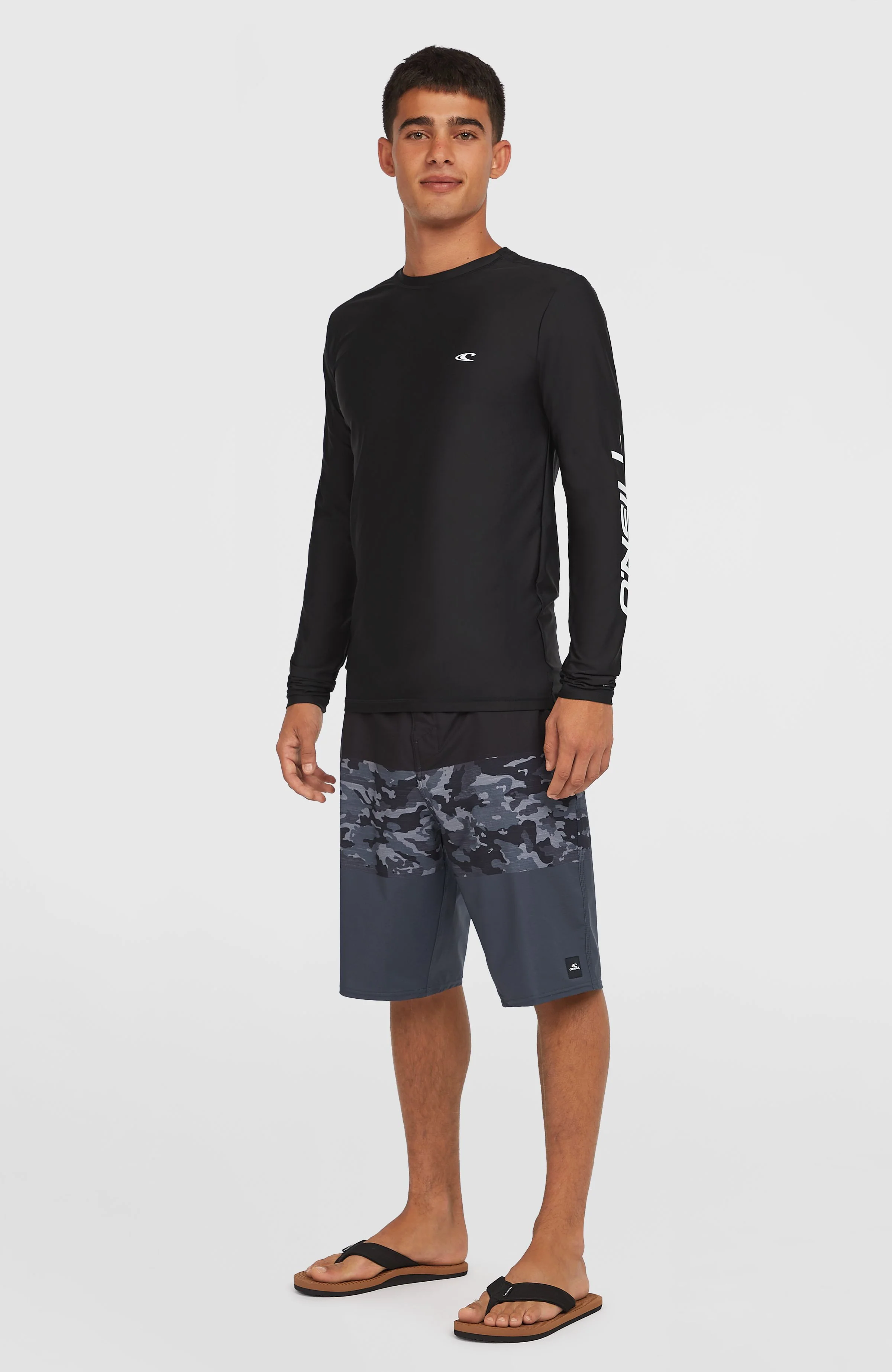 Essentials Long Sleeve Skin | Black Out