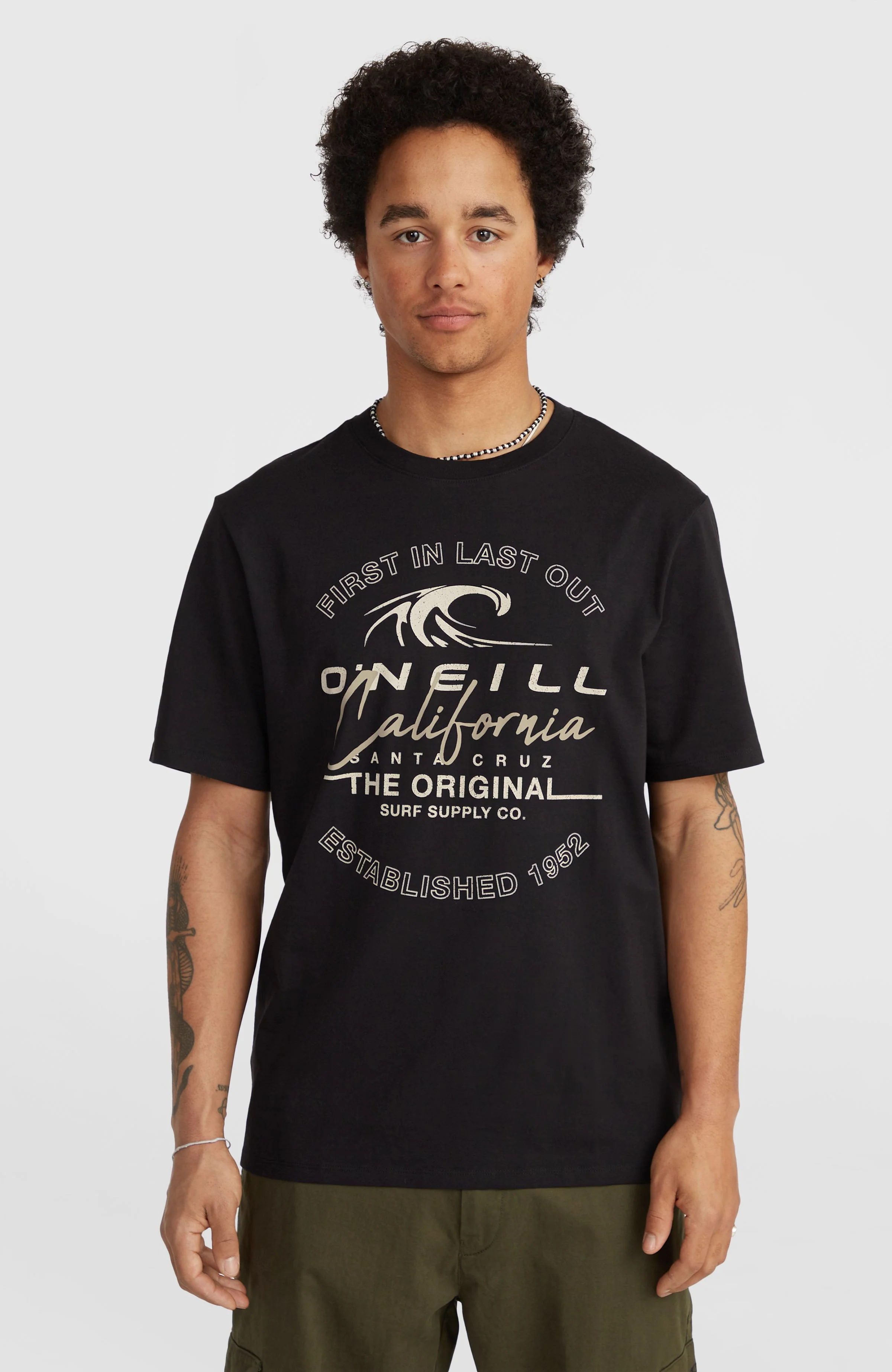 7973-cali-wave-t-shirt-black-out-1.webp Cali Wave T-Shirt | Black Out