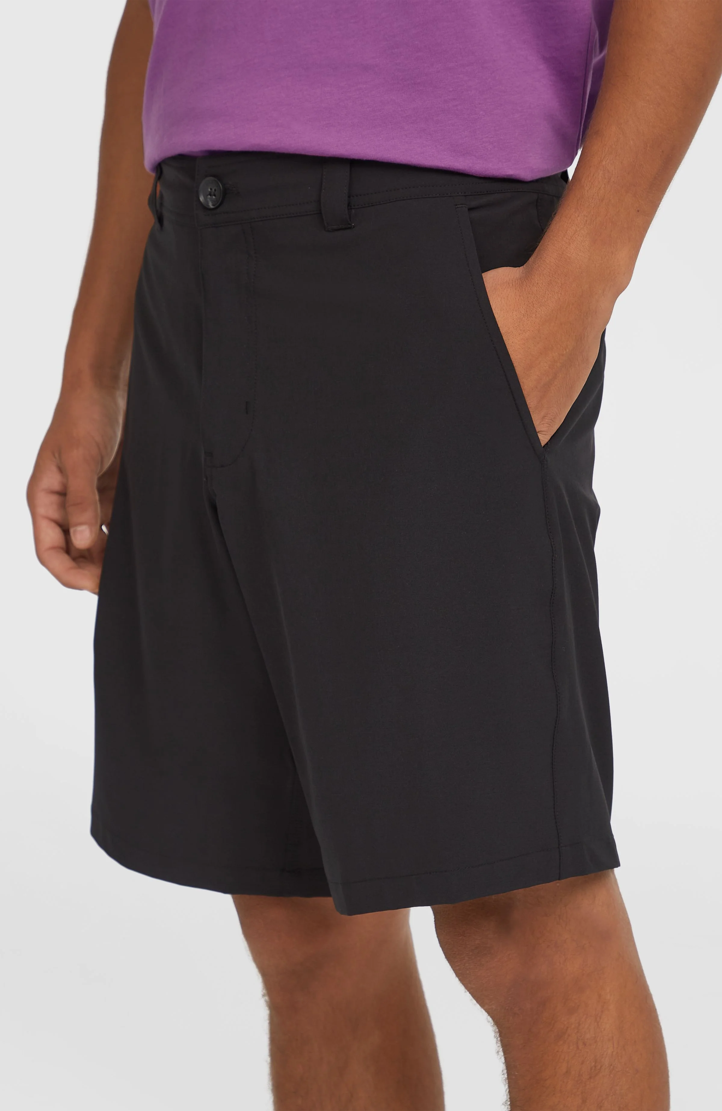 Hybrid Chino 19" Shorts | Black Out