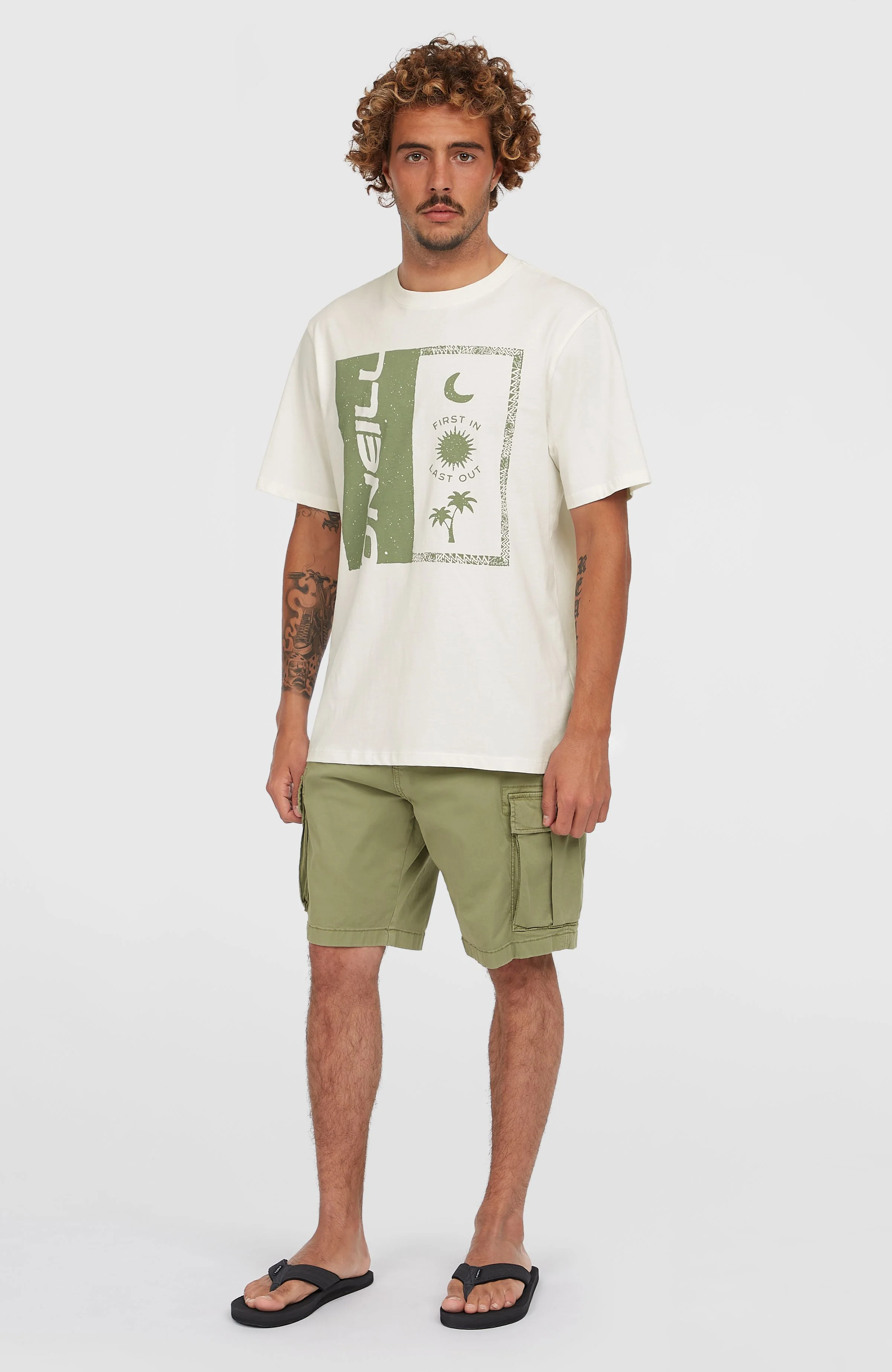8595-essentials-cargo-shorts-avery-fern-1.webp Essentials Cargo Shorts | Avery Fern