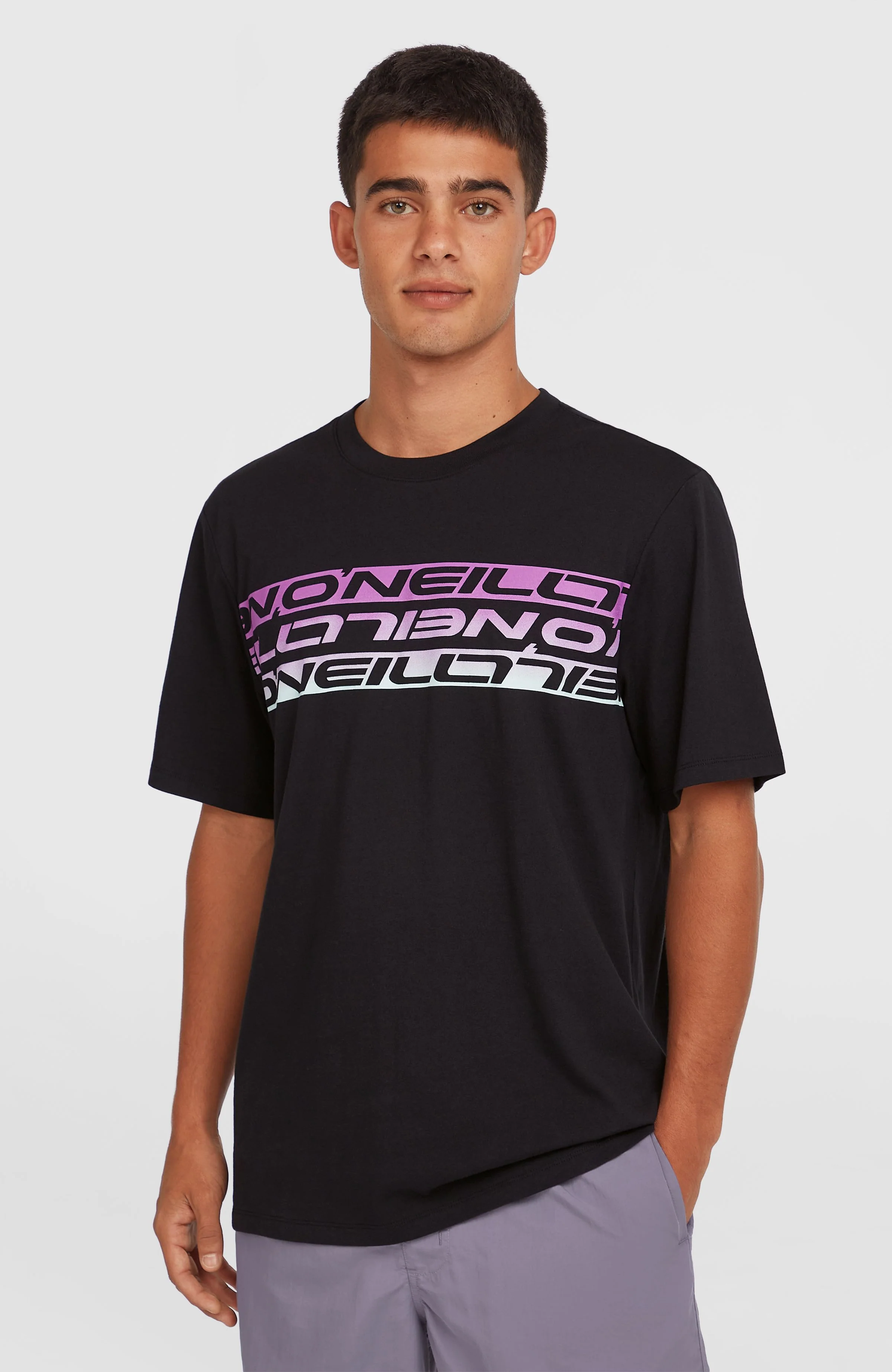 8843-stripe-t-shirt-black-out-1.webp Stripe T-Shirt | Black Out