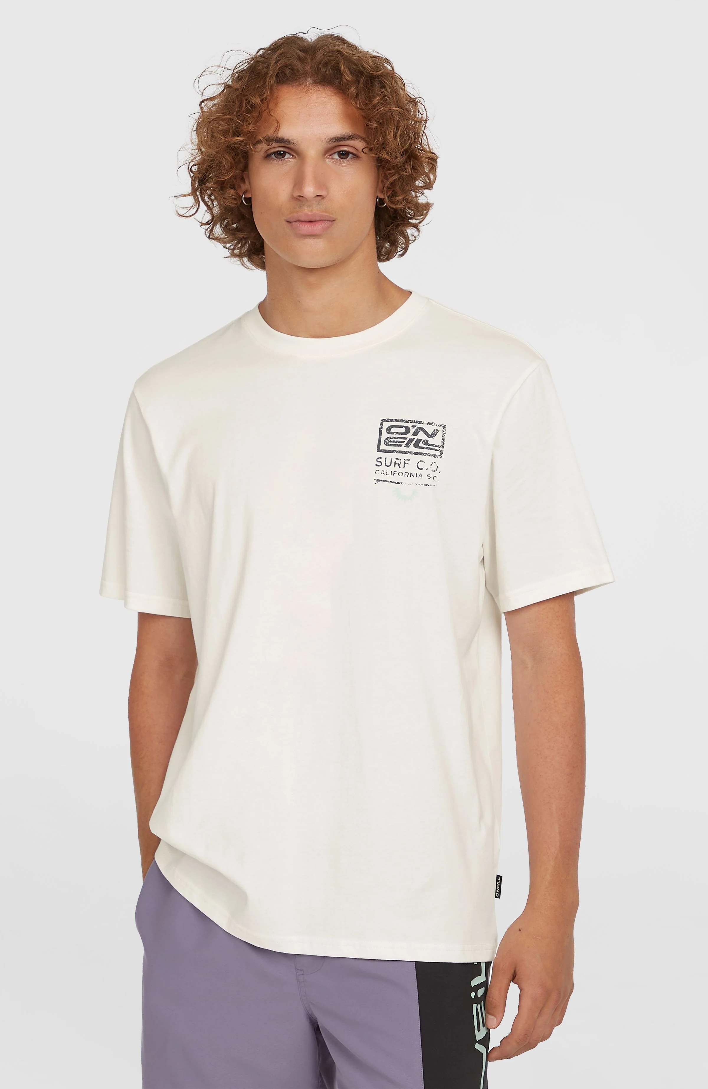 9029-retro-graphic-t-shirt-snow-white-1.webp Retro Graphic T-Shirt | Snow White