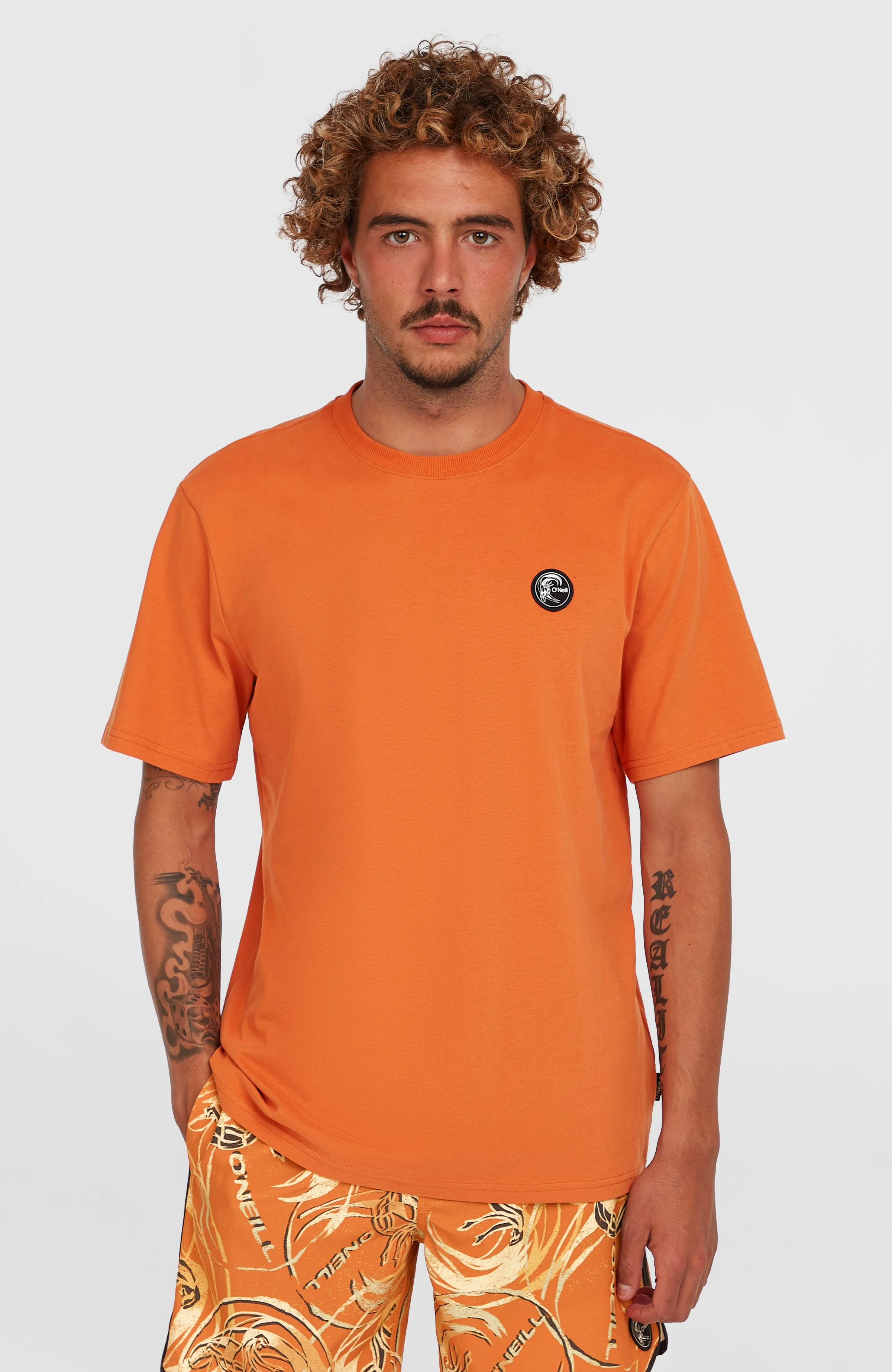 9241-o-riginals-badge-t-shirt-cinnamon-stick-1.webp O'Riginals Badge T-Shirt | Cinnamon Stick