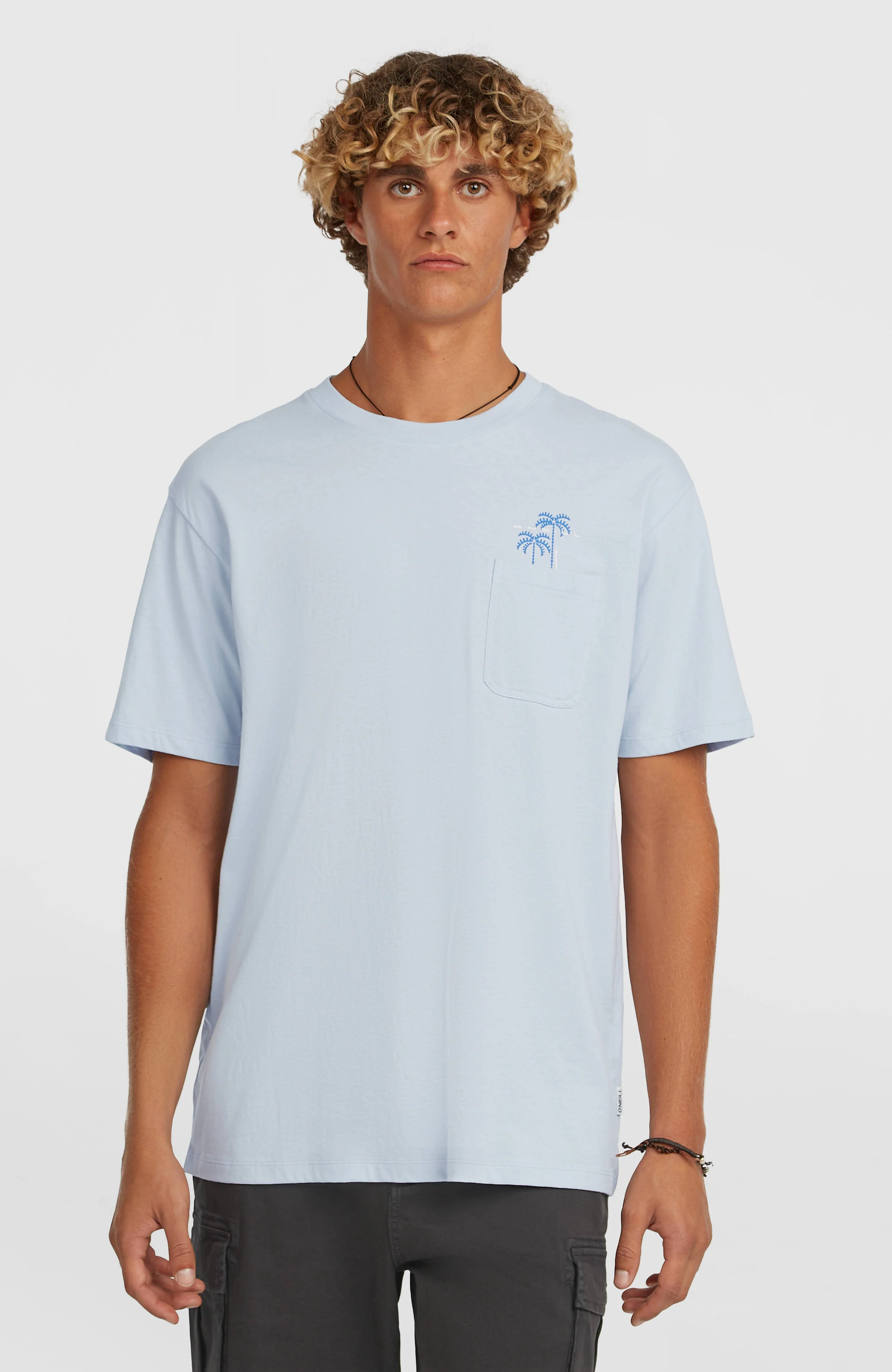 949-chest-pocket-t-shirt-spindle-1.webp Chest Pocket T-Shirt | Spindle